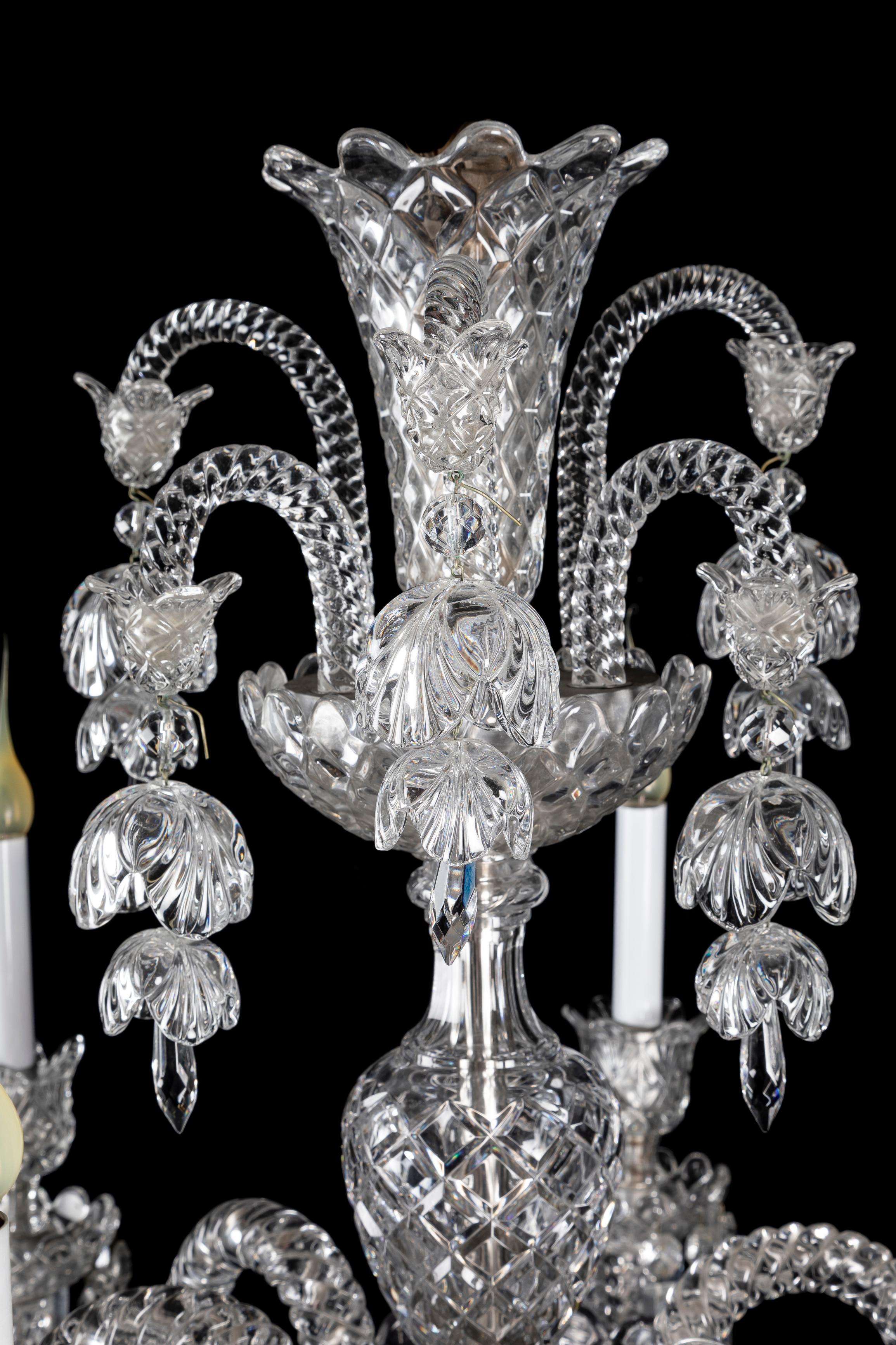 Lustre de style Louis XVI en cristal de Baccarat en vente 8