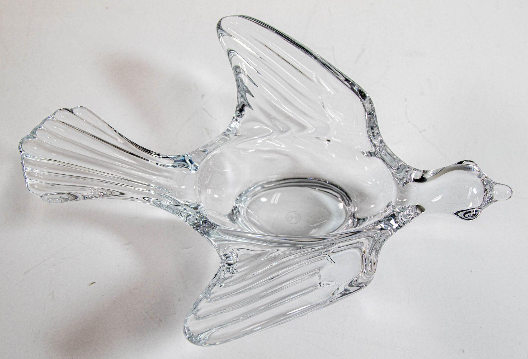 BACCARAT Crystal Peace Dove Vide Poche Catchall Ashtray Paperweight Dish 1980s 5