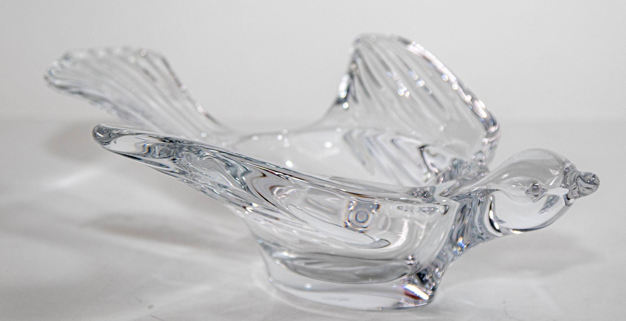BACCARAT Crystal Peace Dove Vide Poche Catchall Ashtray Paperweight Dish 1980s 3