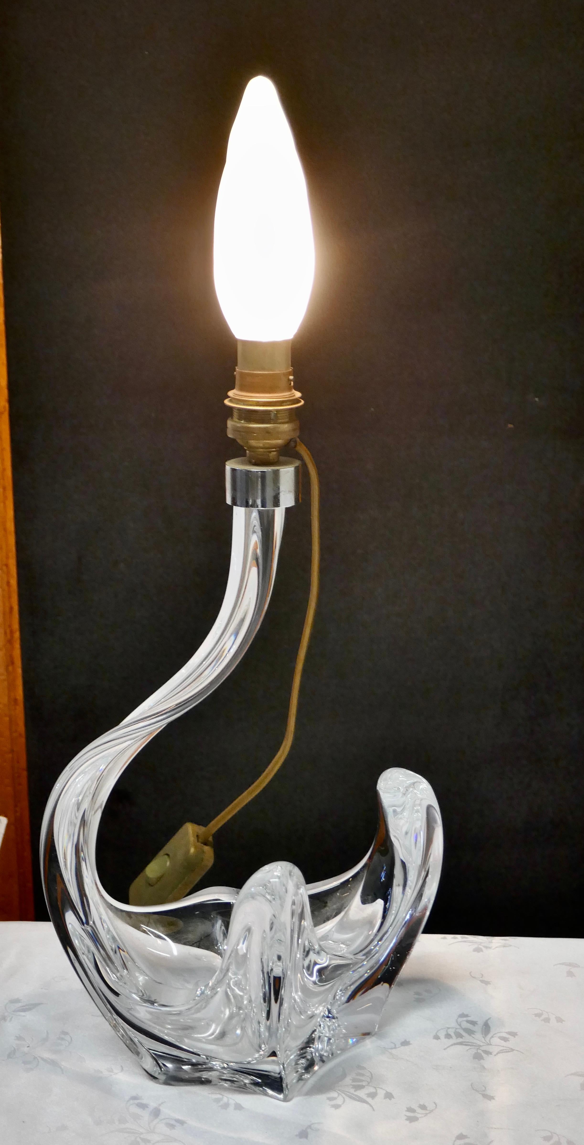 Baccarat Crystal Swimming Swan Shaped Lamp In Good Condition For Sale In Chillerton, Isle of Wight