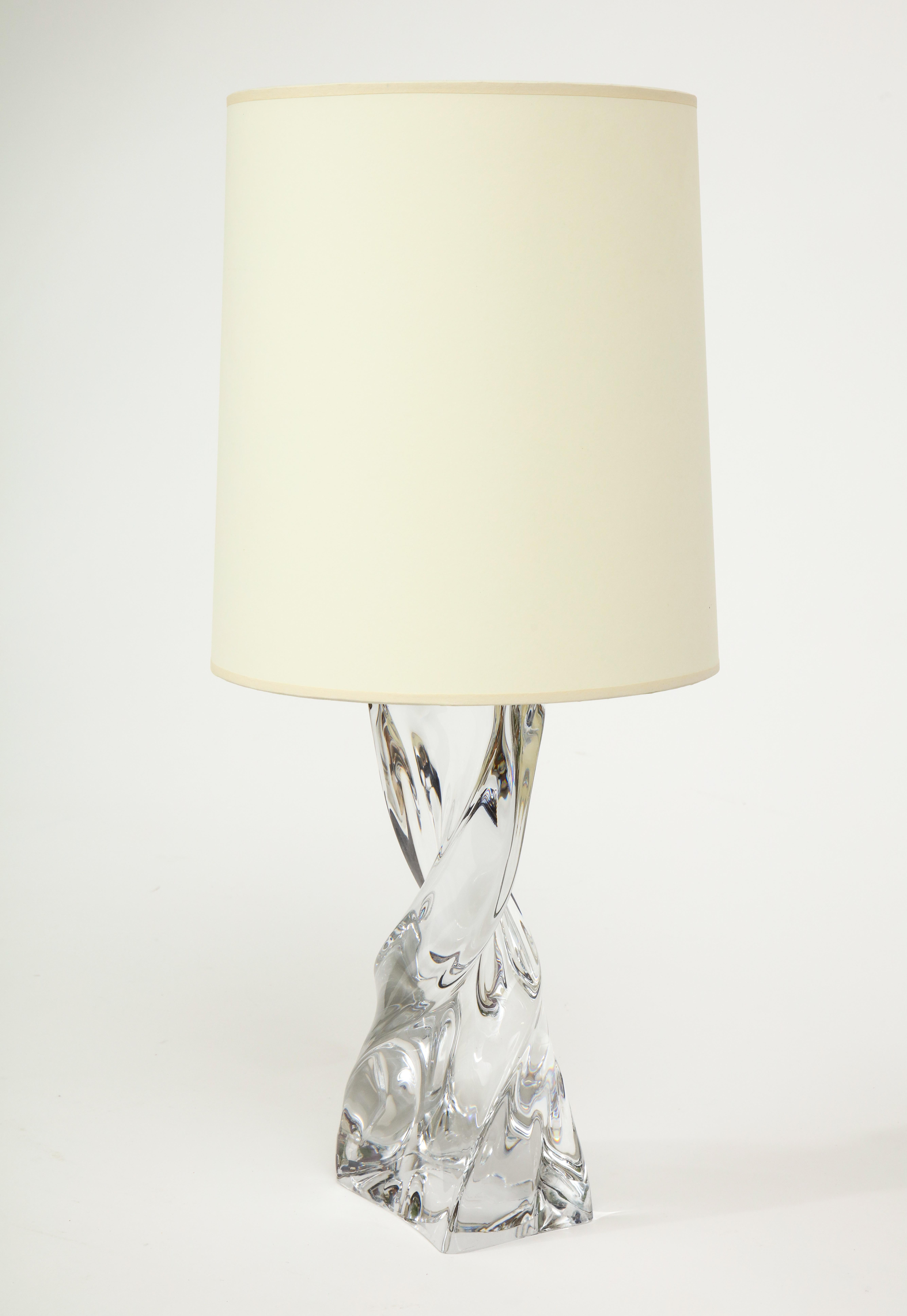 Français Lampe de table en cristal Baccarat