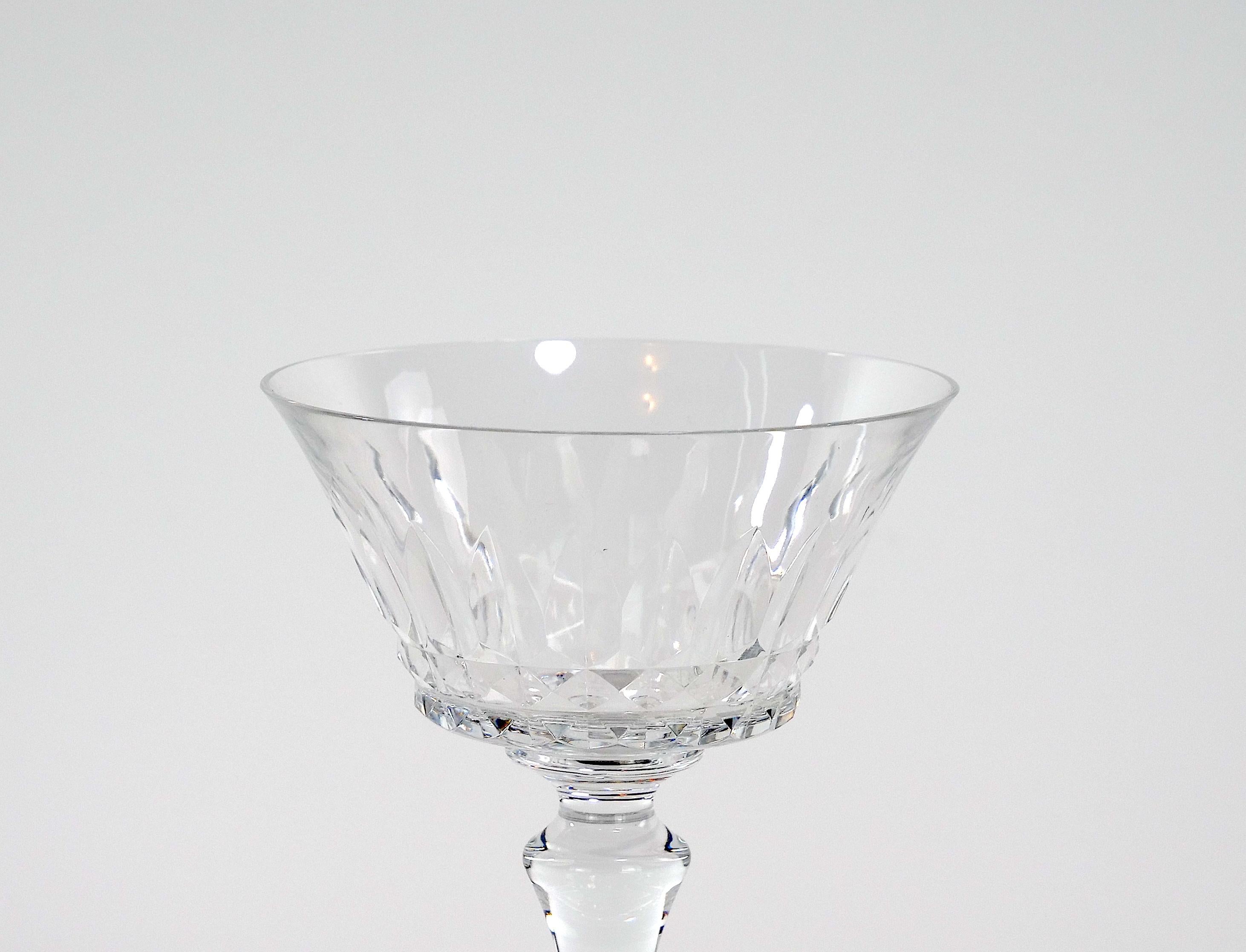 20th Century Baccarat Crystal Tableware / Barware Service / 12 People For Sale