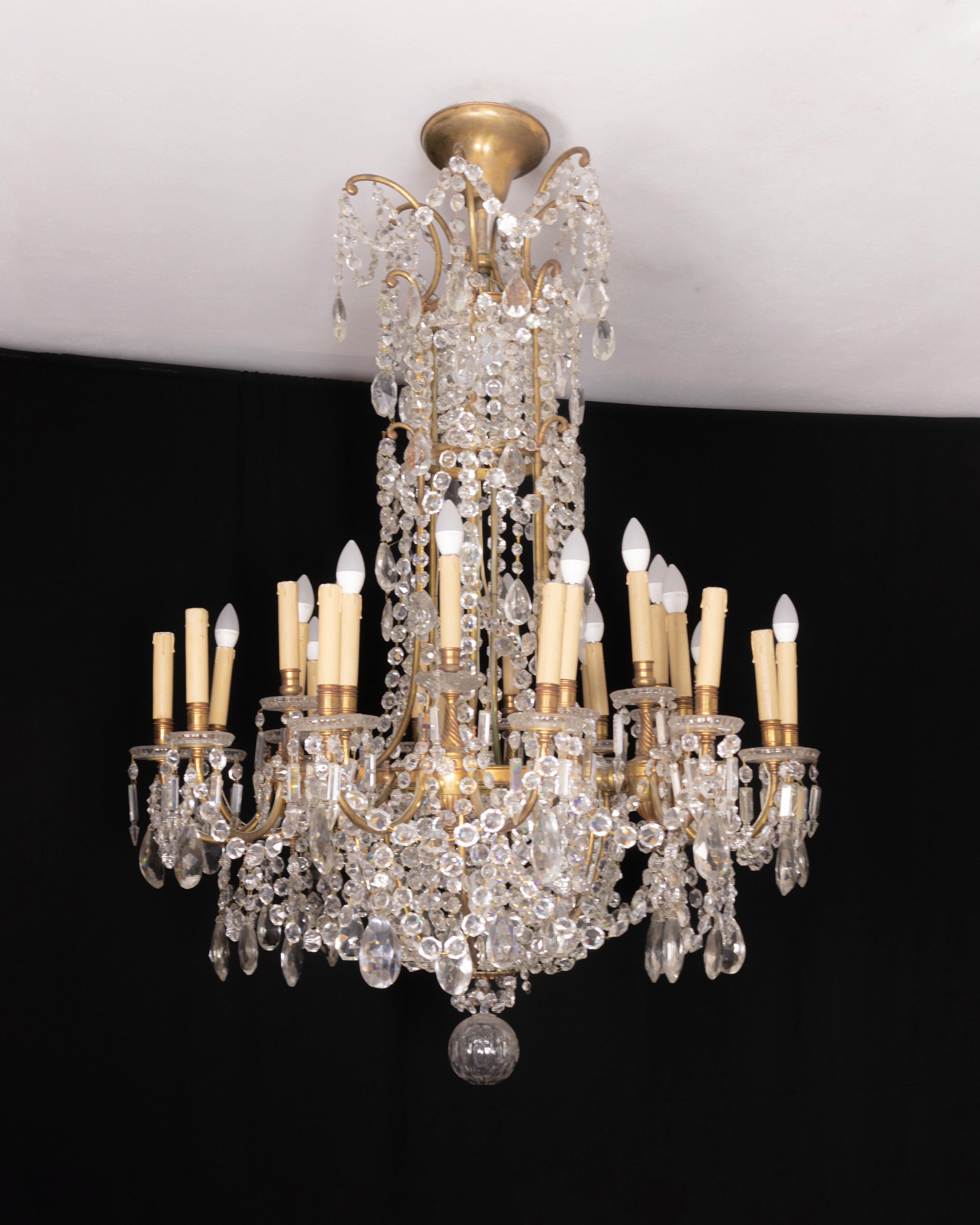 Baccarat Crystal 24 light Chandelier en venta 2