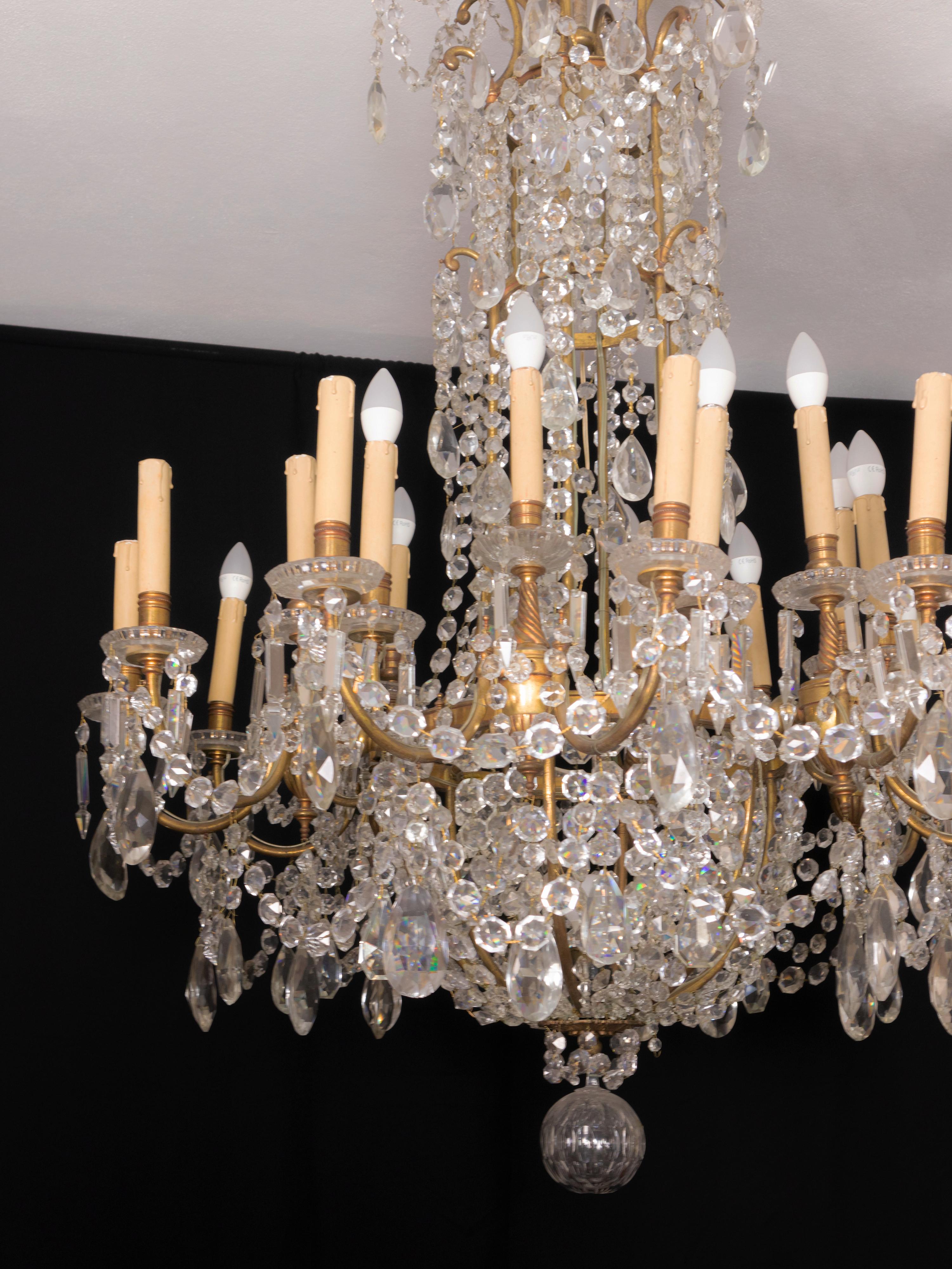 Baccarat Crystal 24 light Chandelier en venta 4