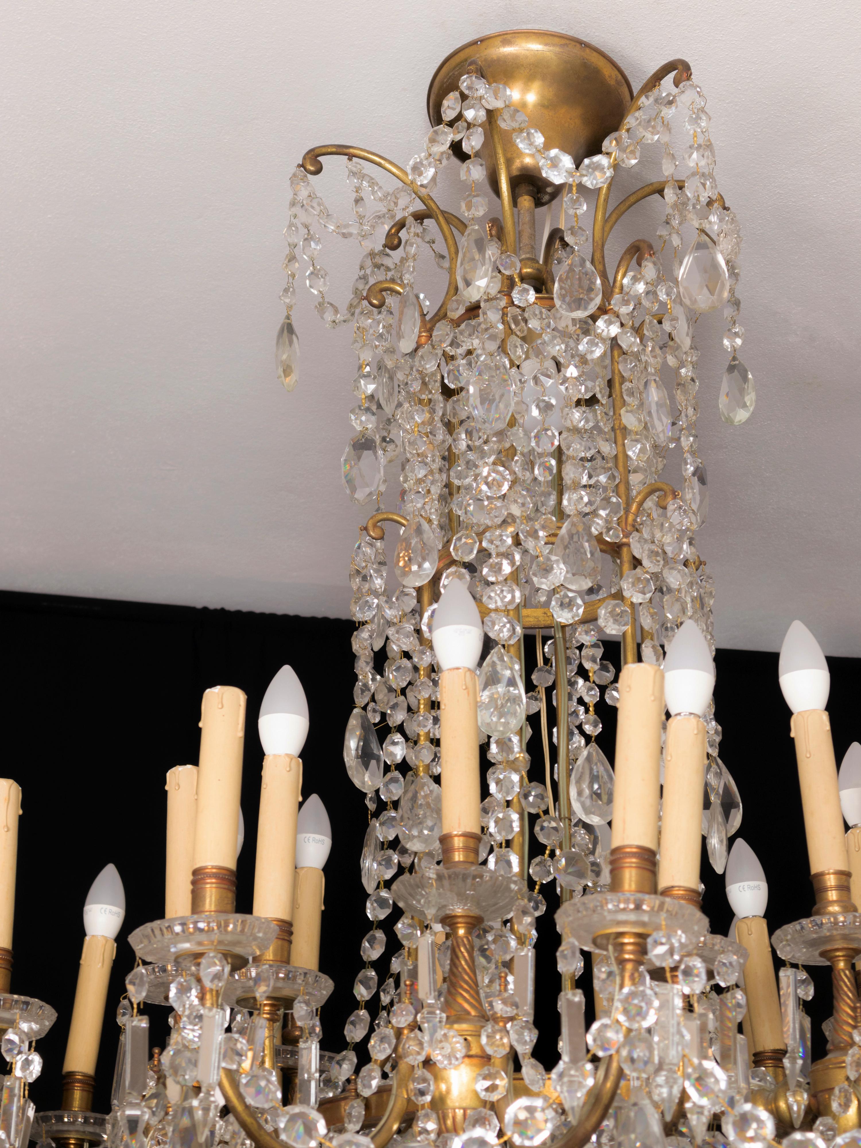 Baccarat Crystal 24 light Chandelier en venta 6