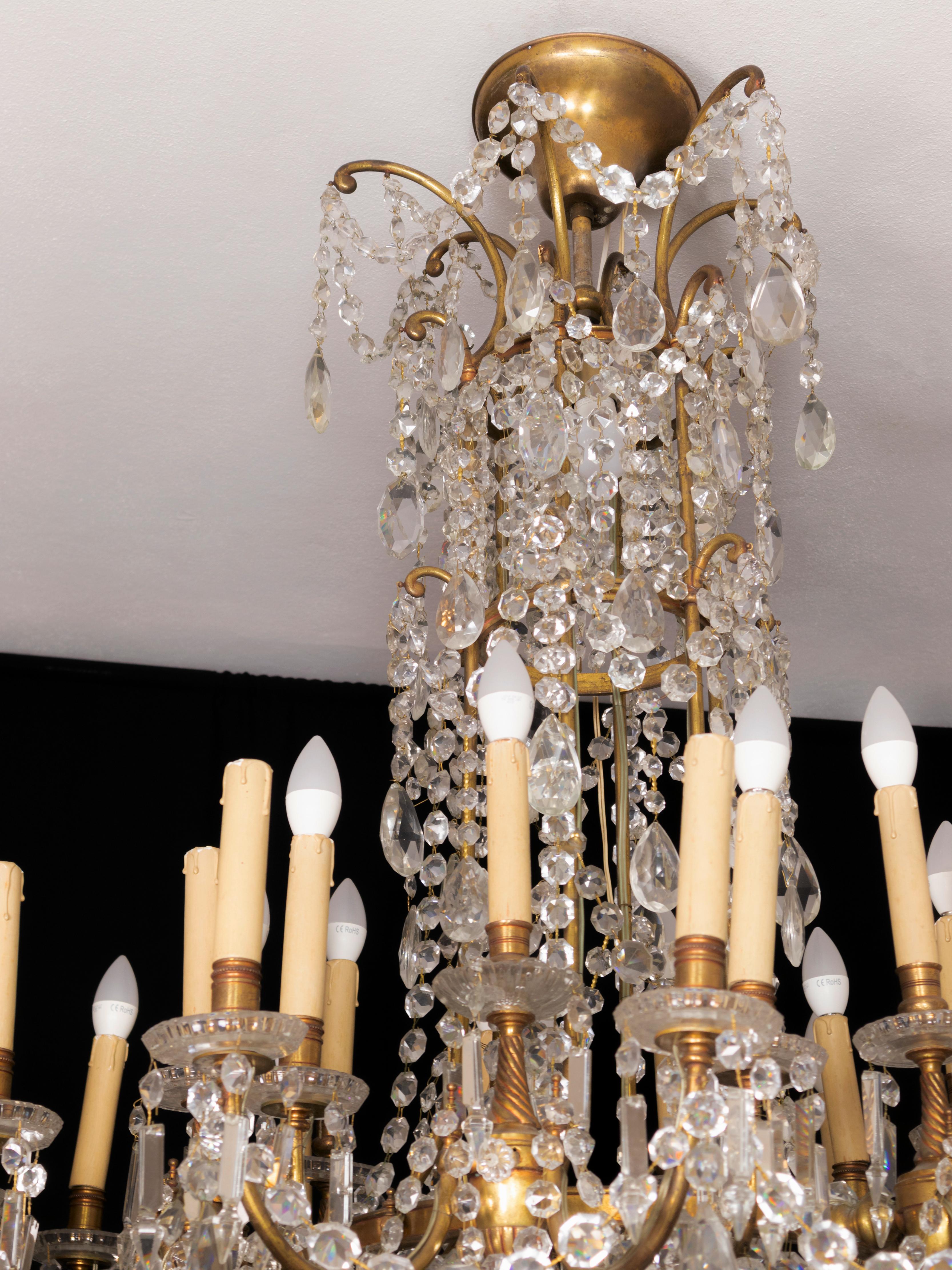 Baccarat Crystal 24 light Chandelier en venta 7