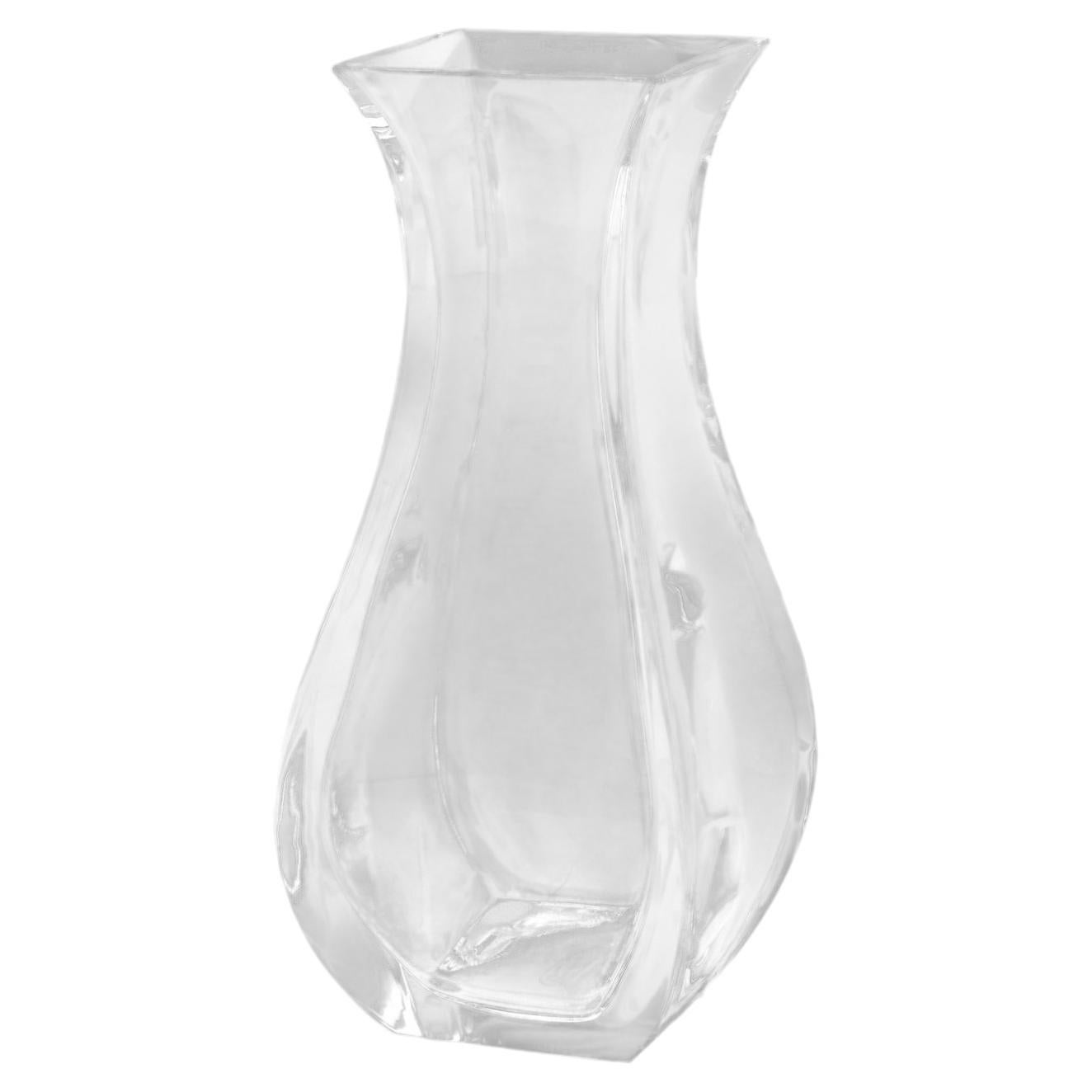 Antike französische Baccarat-Kristallvase, 20. Jahrhundert im Angebot