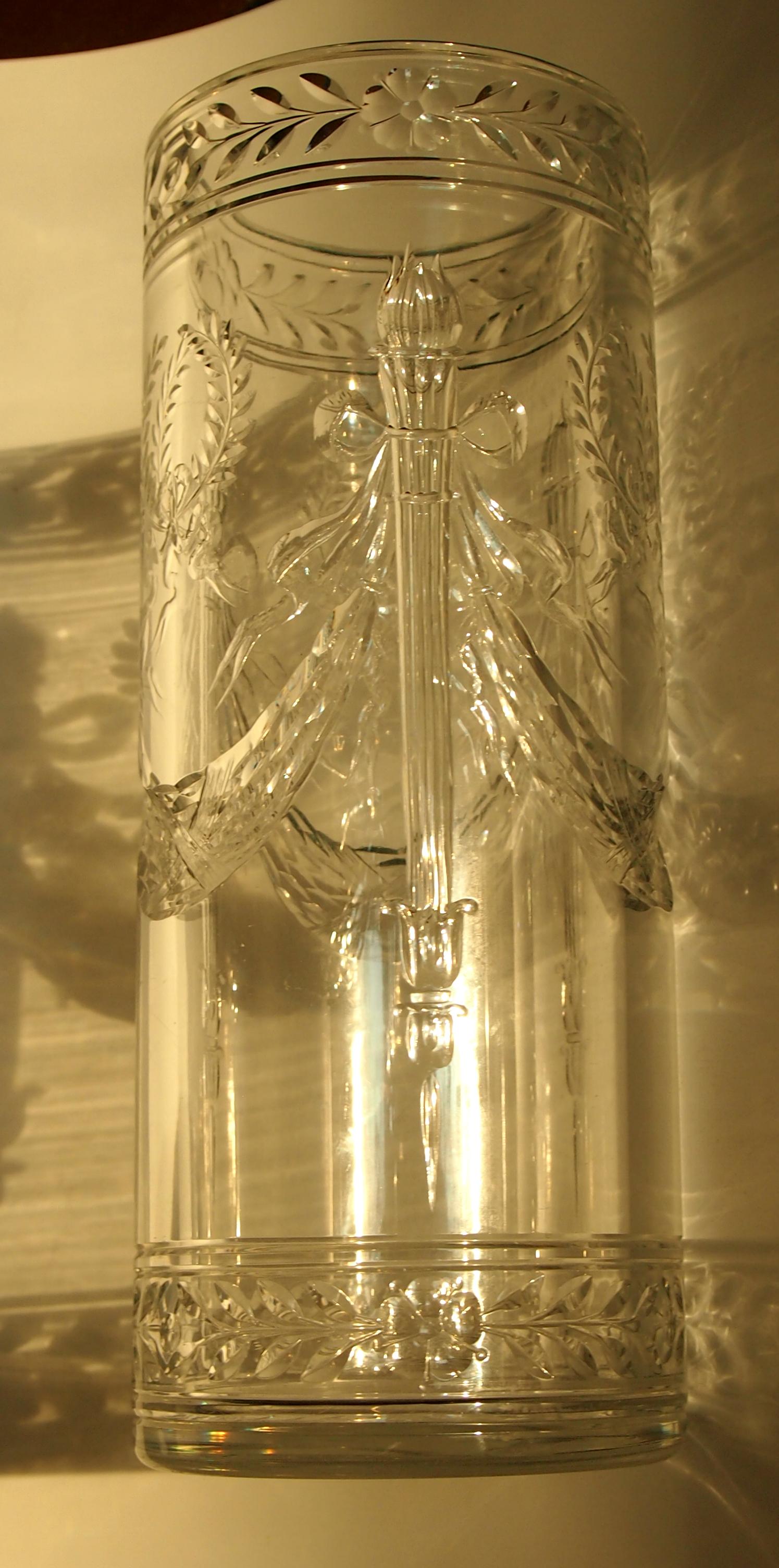 Early 20th Century French Baccarat Deeply Cut Crystal Glass 'Arcole' Vase, Napoleon Revival For Sale