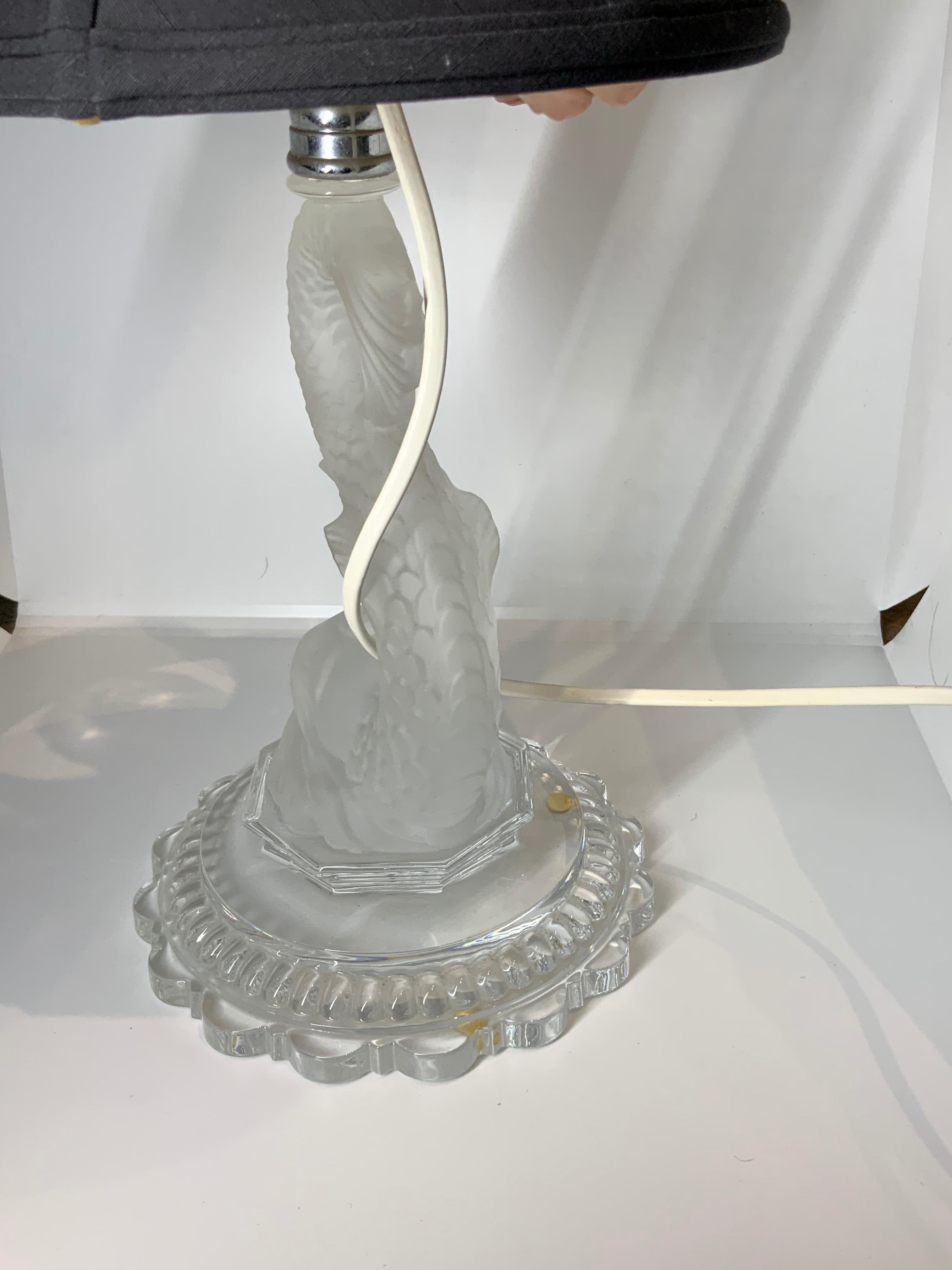 Baccarat Dolphin Table Lamp In Good Condition In Guaynabo, PR