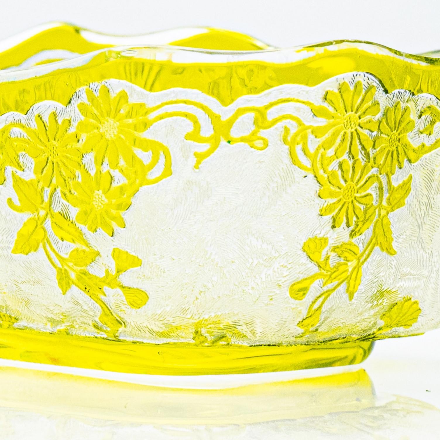 Baccarat Egelantier Muster Limon Gelb Säure geätzt Schale, 1900, Frankreich im Angebot 4