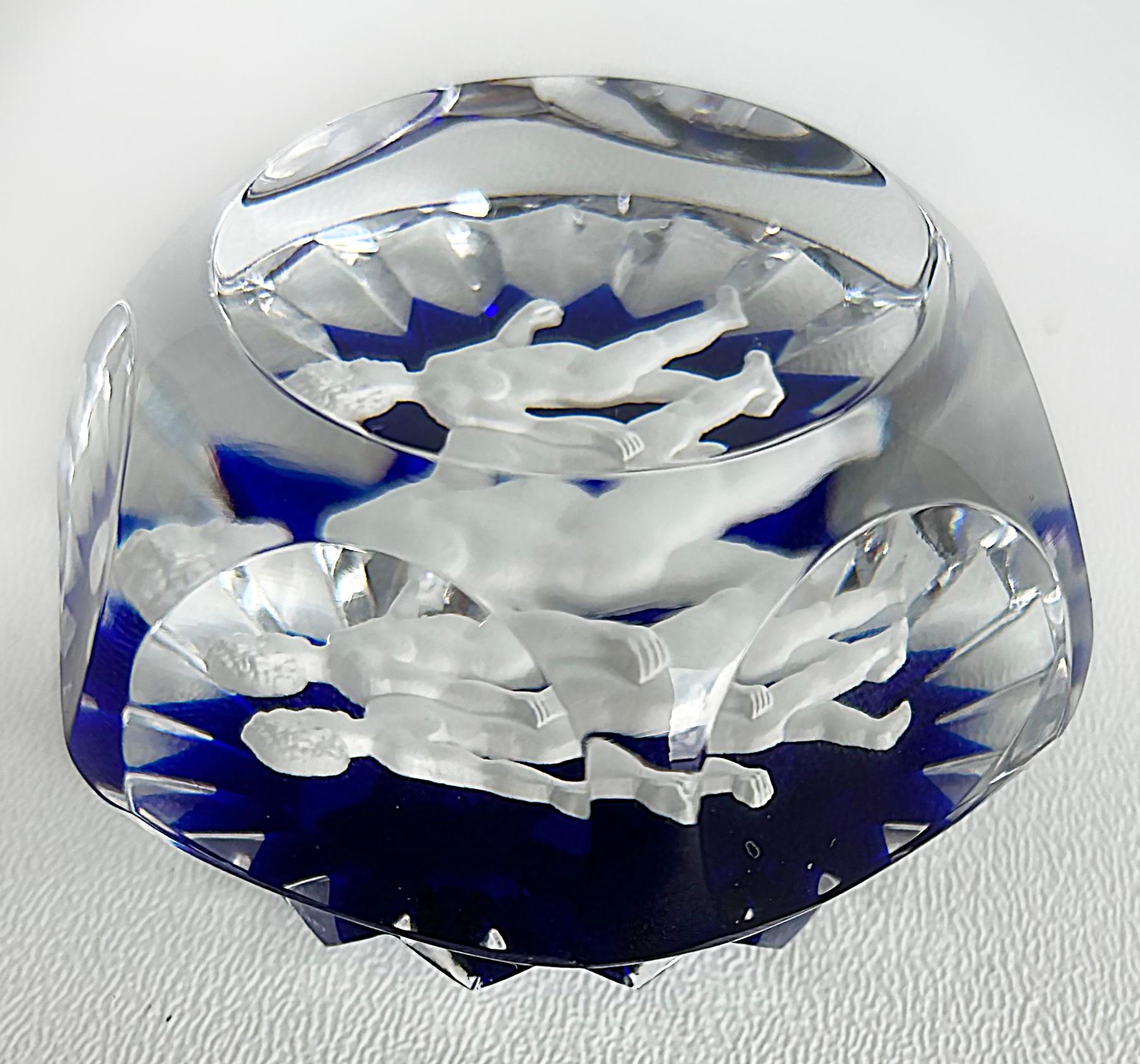20th Century Baccarat Faceted Cobalt Sulphide Gemini Twins Paperweight, Cobalt, France For Sale