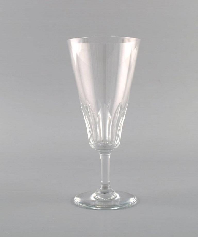 Baccarat, France. 10 Art Deco champagne flutes in clear mouth-blown crystal glass. 1930s.
Measures: 15.8 x 7
In excellent condition.
Stamped.