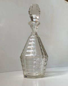 Baccarat France Art Deco Decanter in Faceted Crystal, 1930s