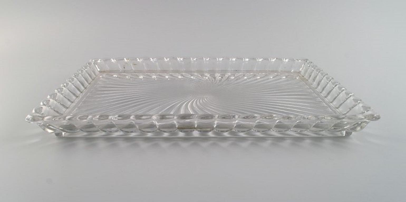 Mid-20th Century Baccarat, France, Art Deco Serving Dish in Clear Art Glass, 1930s / 40s For Sale