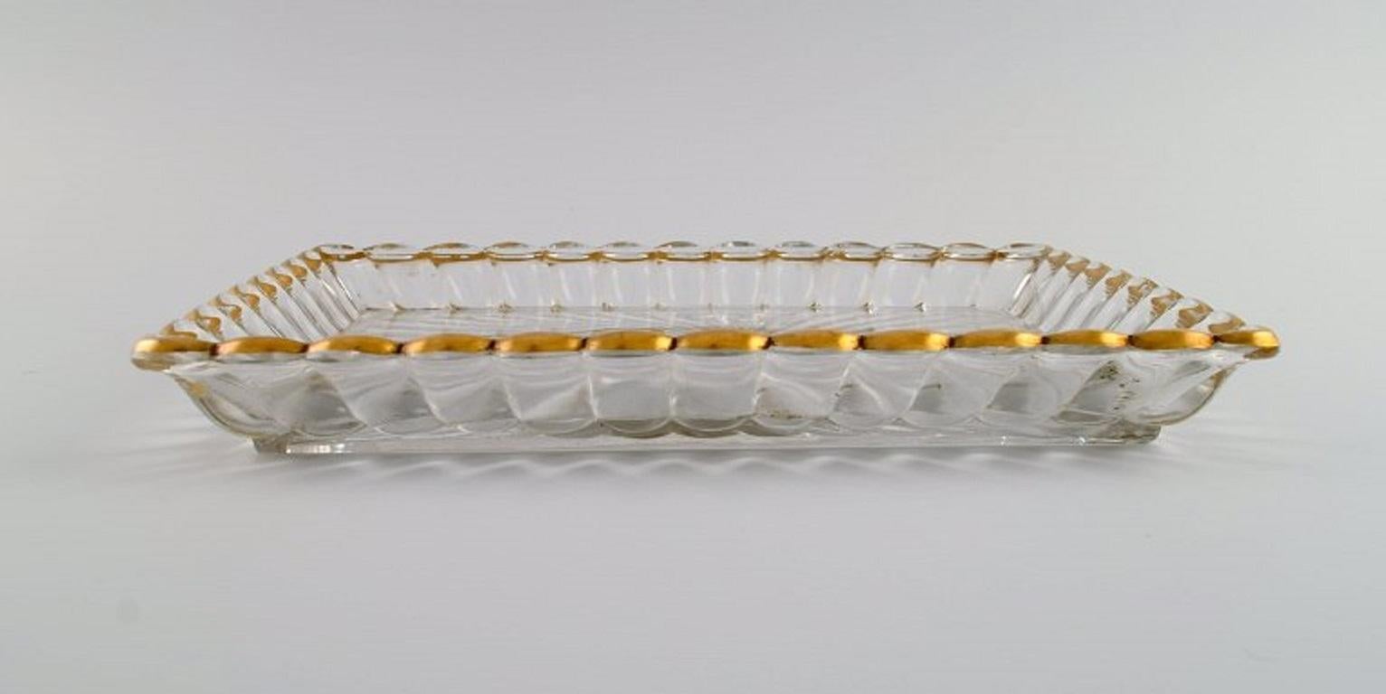 French Baccarat, France. Art Deco serving dish in clear art glass with gold edge.  For Sale