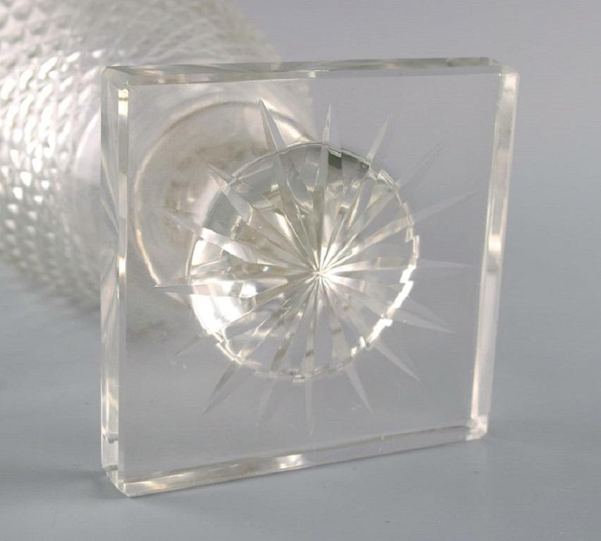 Milieu du XXe siècle Baccarat, France, vase Art Déco en verre de cristal transparent, années 1930 en vente