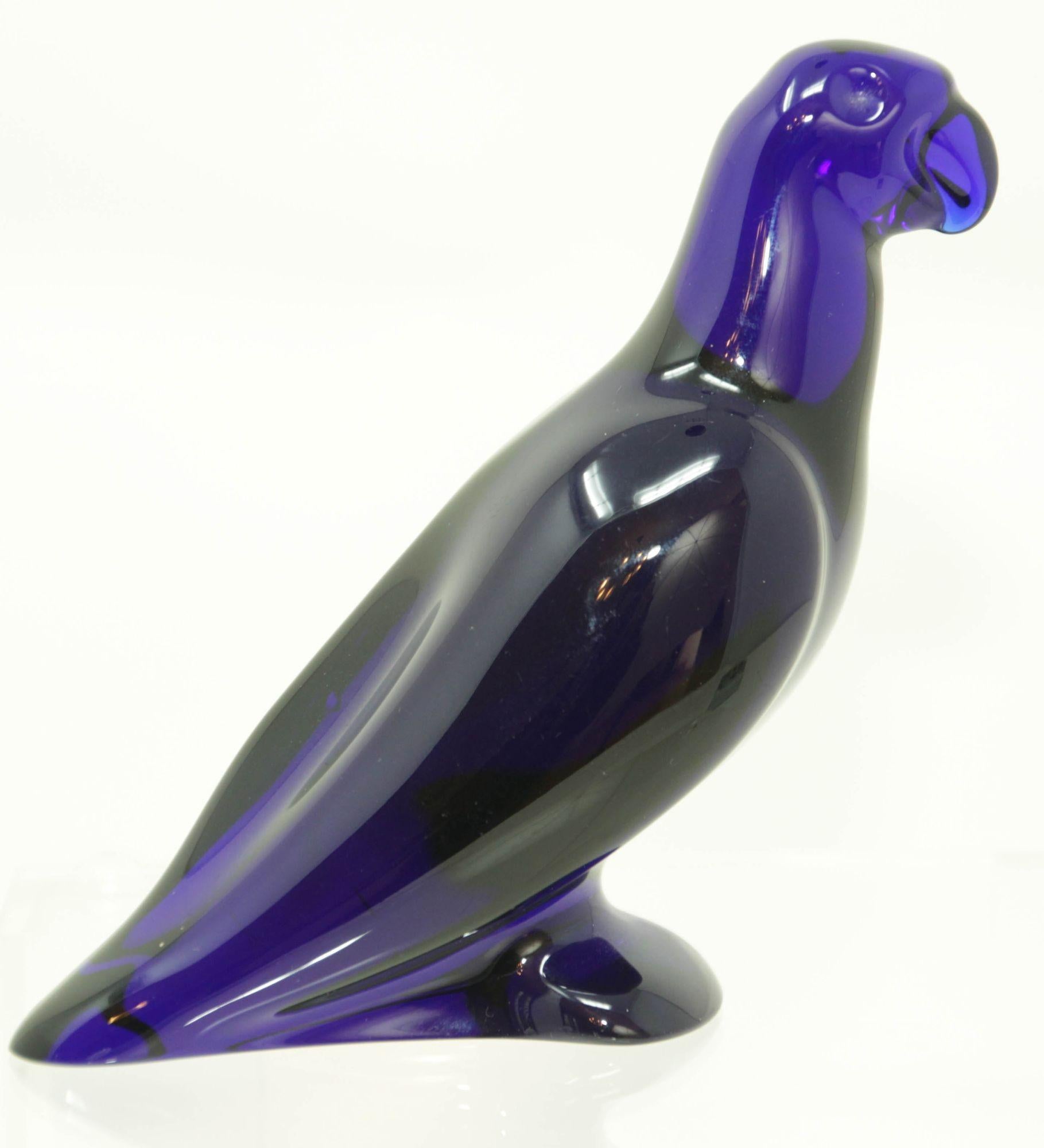 Baccarat France Crystal Cobalt Blue Glass Parrot Paperweight For Sale 3