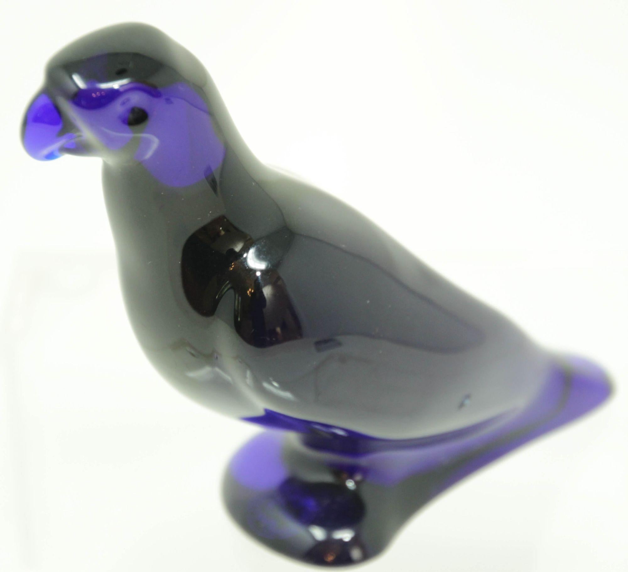 Baccarat France Crystal Cobalt Blue Glass Parrot Paperweight For Sale 7