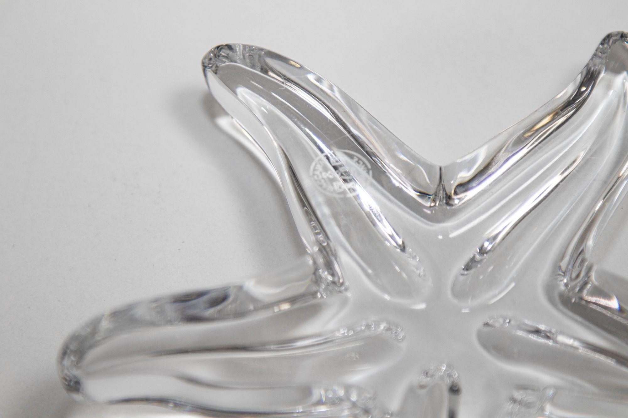 French BACCARAT France Crystal Starfish Paperweight Art Glass 1970s For Sale