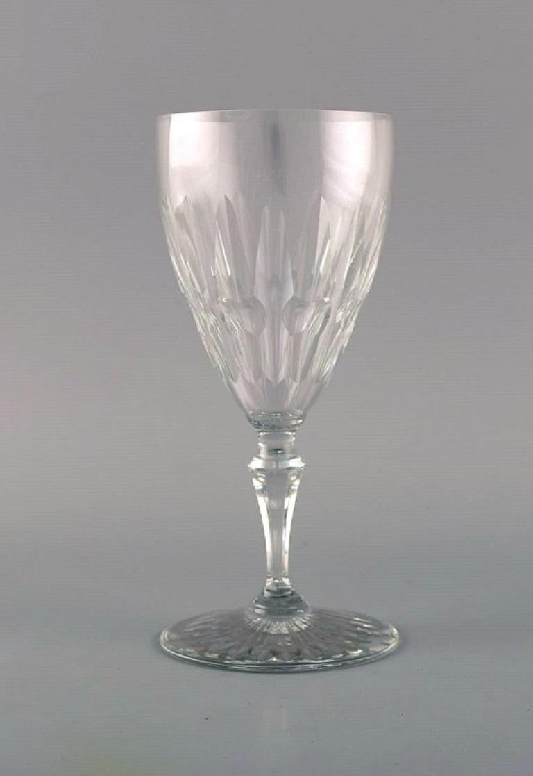 Baccarat, France. Five Art Deco red wine glasses in clear mouth-blown crystal glass. 1930s / 40s.
Measures: 17.2 x 7.3 cm.
In perfect condition.
Stamped.