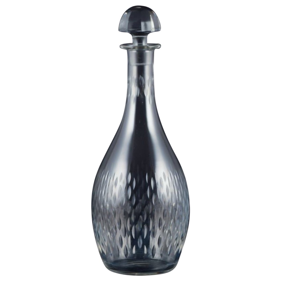 Baccarat, Frankreich. Harcourt-Weinkaraffe aus facettiertem, geschliffenem Kristallglas. im Angebot