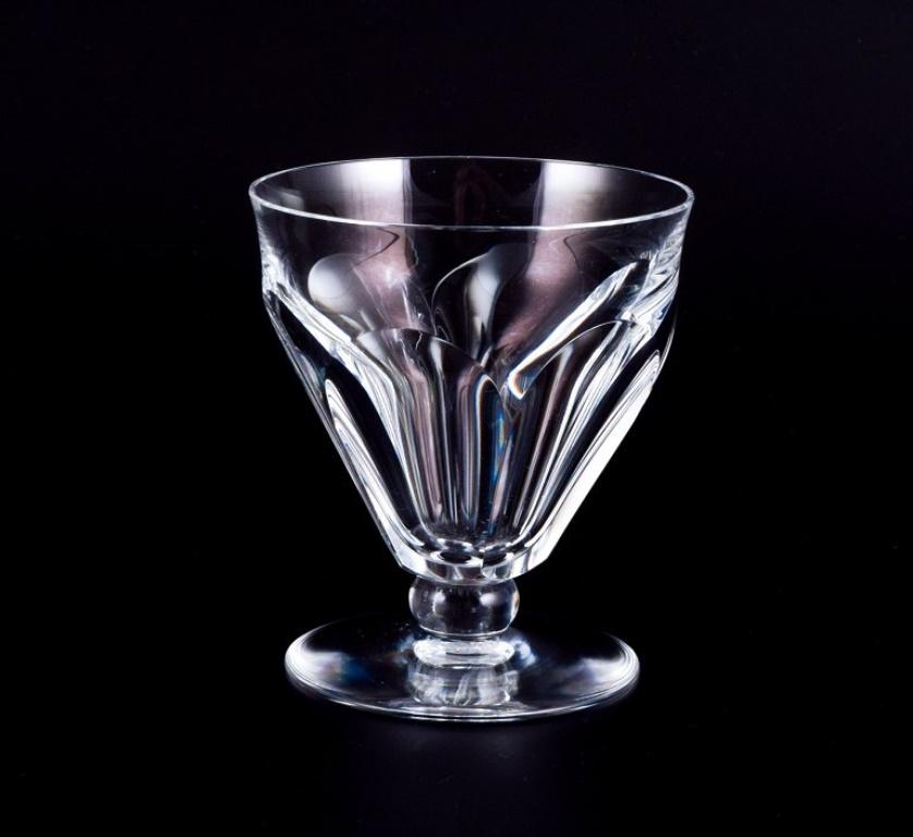 Baccarat, France. A set of four Art Deco glasses in faceted crystal glass.
One glass is slightly smaller.
From the 1930s/1940s.
Marked.
In perfect condition.
Dimensions:
Regular: D 7.6 cm x H 8.7 cm.
Small: D 6.7 cm x H 7.7 cm.