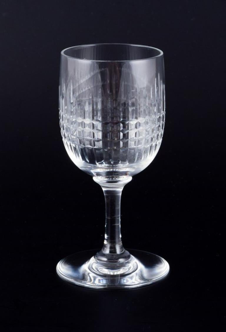 Francese Baccarat, Francia. Set di sei bicchieri da vino bianco 