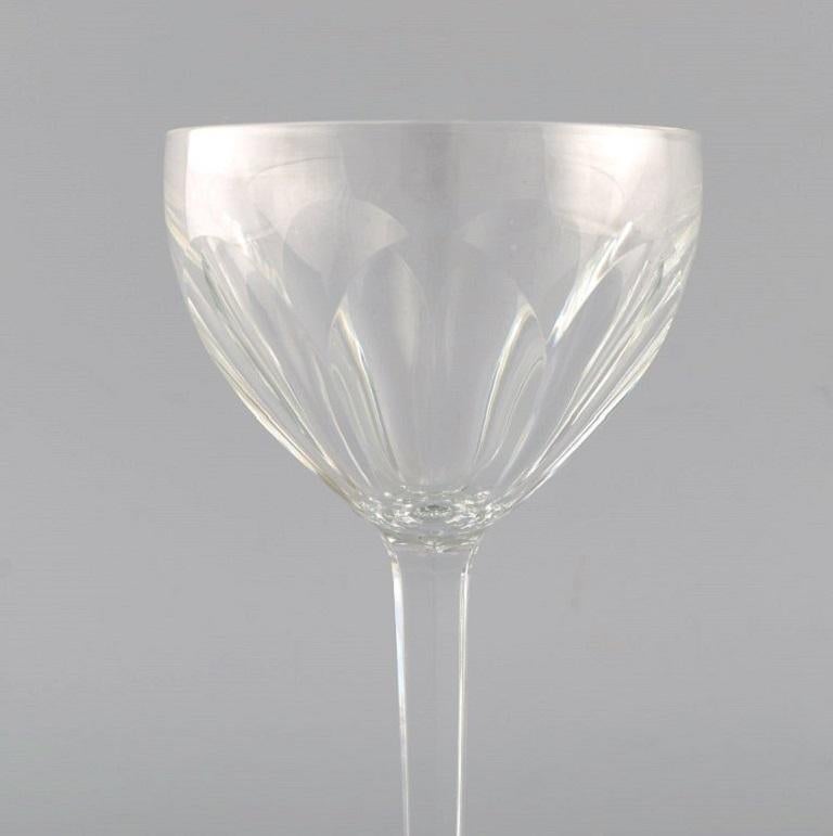 Baccarat, France, Two Art Deco Red Wine Glasses in Clear Crystal Glass In Excellent Condition For Sale In Copenhagen, DK