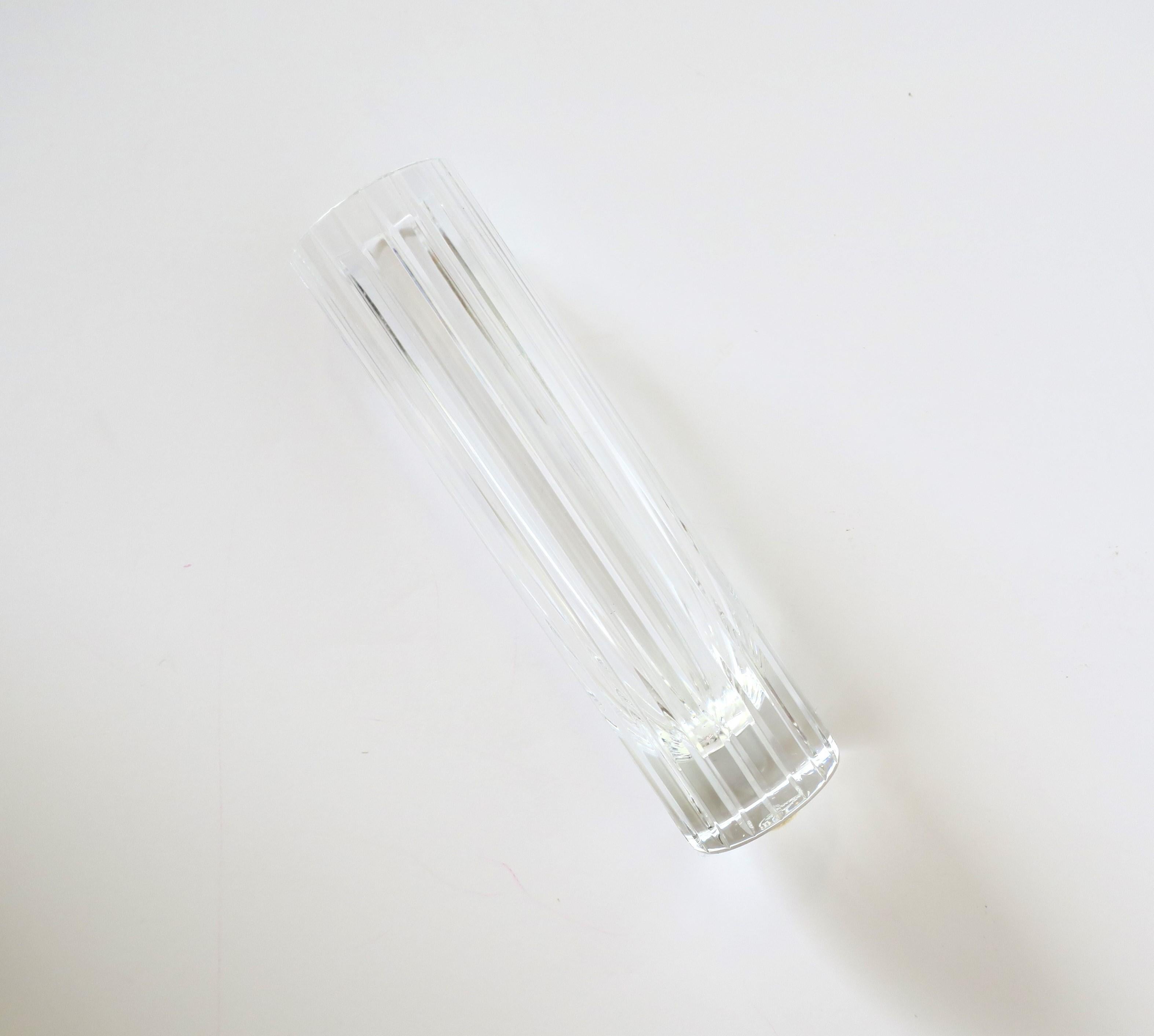 Moderne Vase en cristal français de Baccarat en vente
