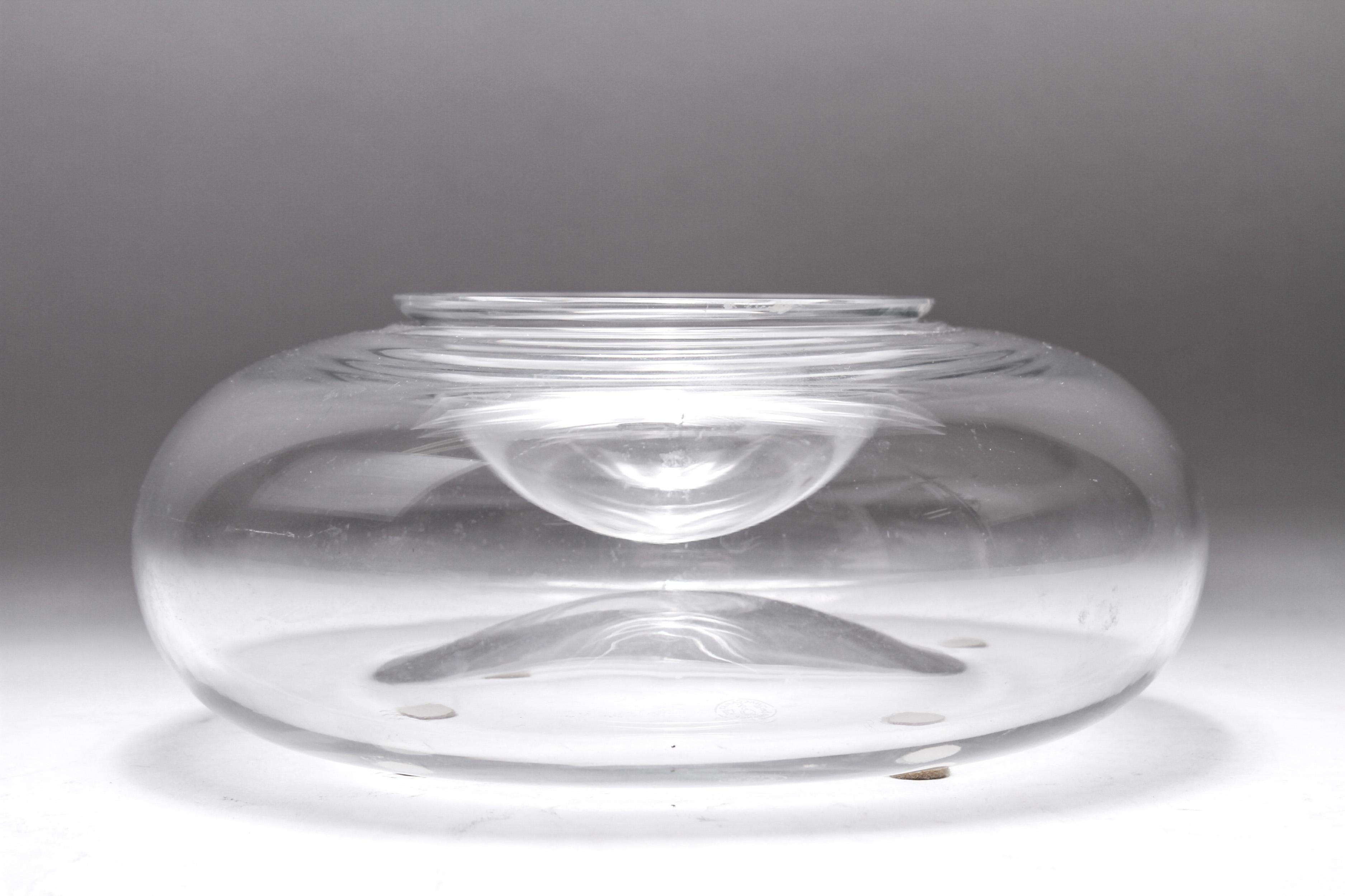 French modern crystal caviar dish or bowl made by Baccarat. The piece has a removable upper tray placed on a larger lower bowl. Acid-etched maker's mark to the underside. In great vintage condition with age-appropriate wear and use.