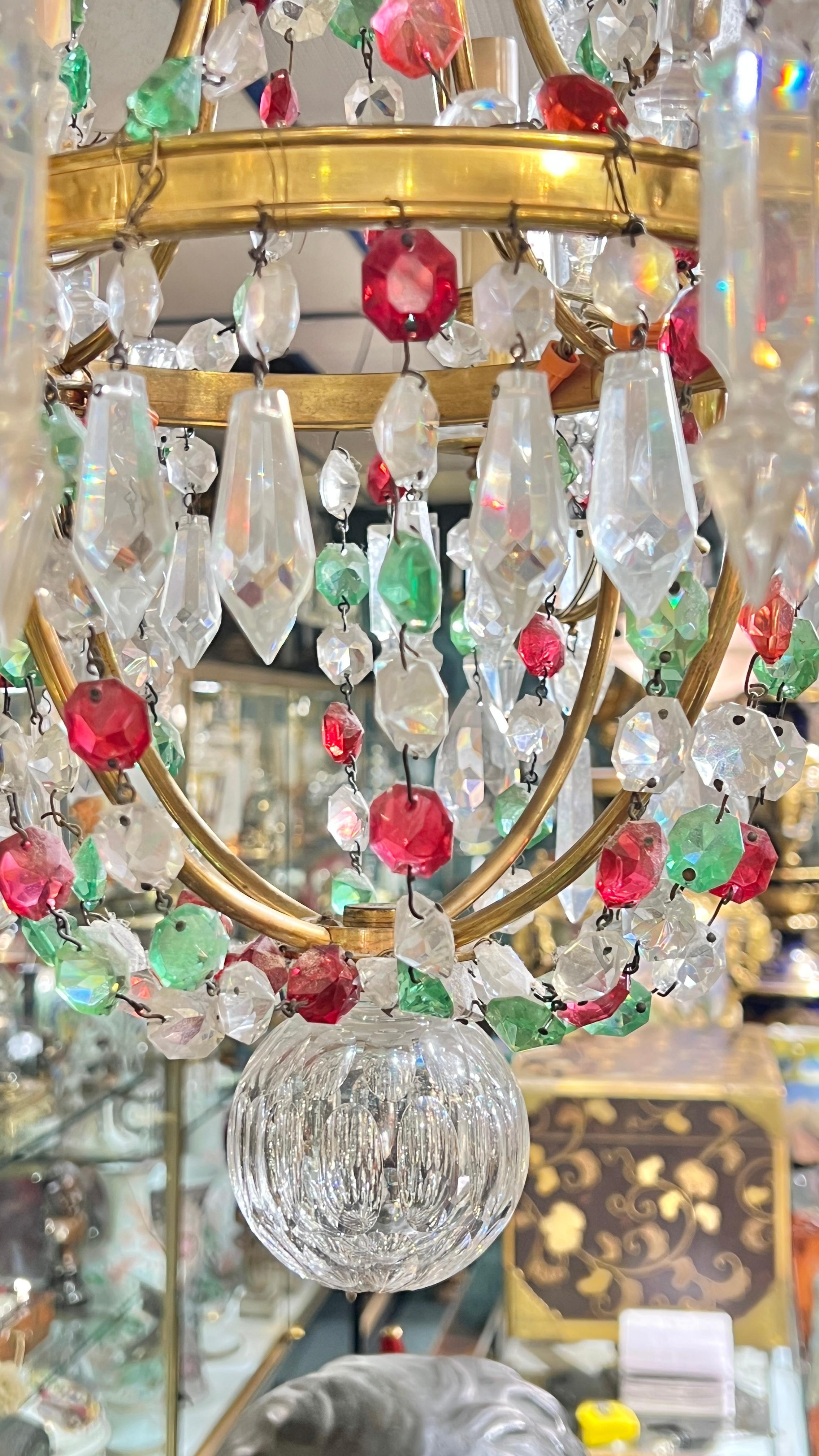 Araña de 8 luces de bronce dorado y cristal de Baccarat en venta 4