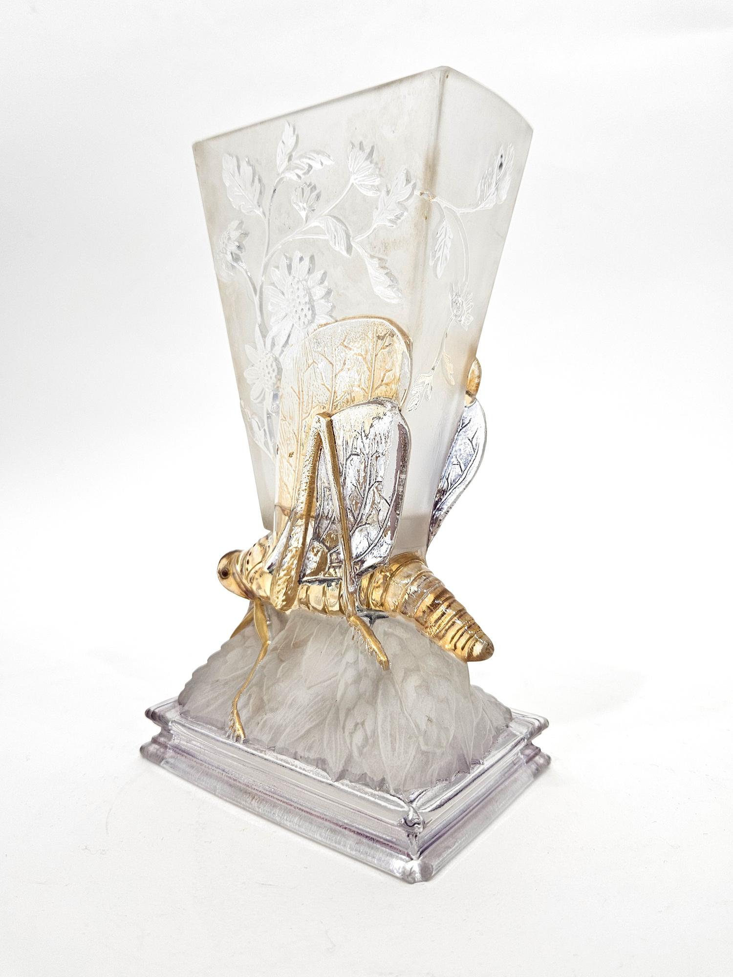 Vaso Baccarat Grasshopper Exposition Universelle Paris 1878, prodotto in Francia in vendita 6