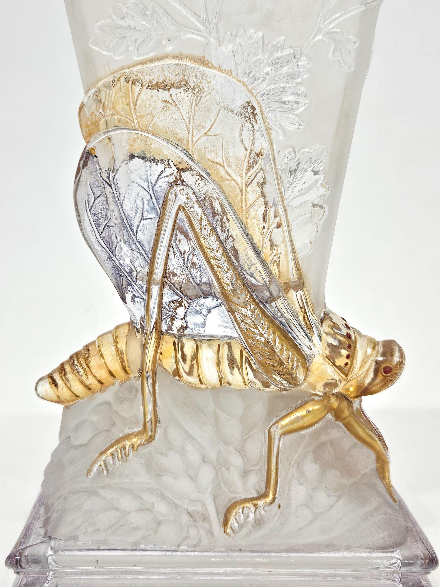 Art Nouveau Vaso Baccarat Grasshopper Exposition Universelle Paris 1878, prodotto in Francia in vendita