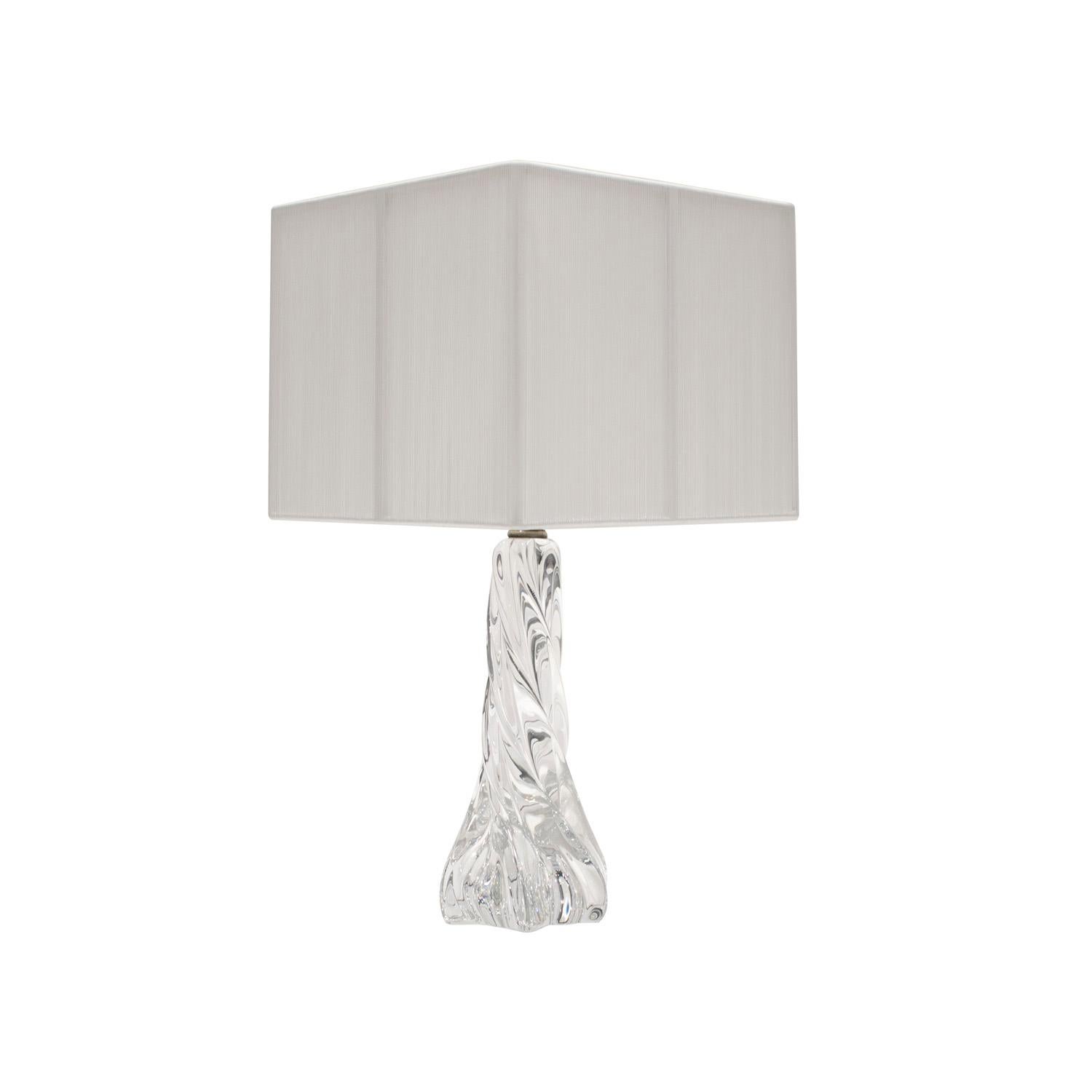 Beautifully crafted hand-blown crystal table lamp, organic form with round twist base, by Baccarat, France 1970's (etched 