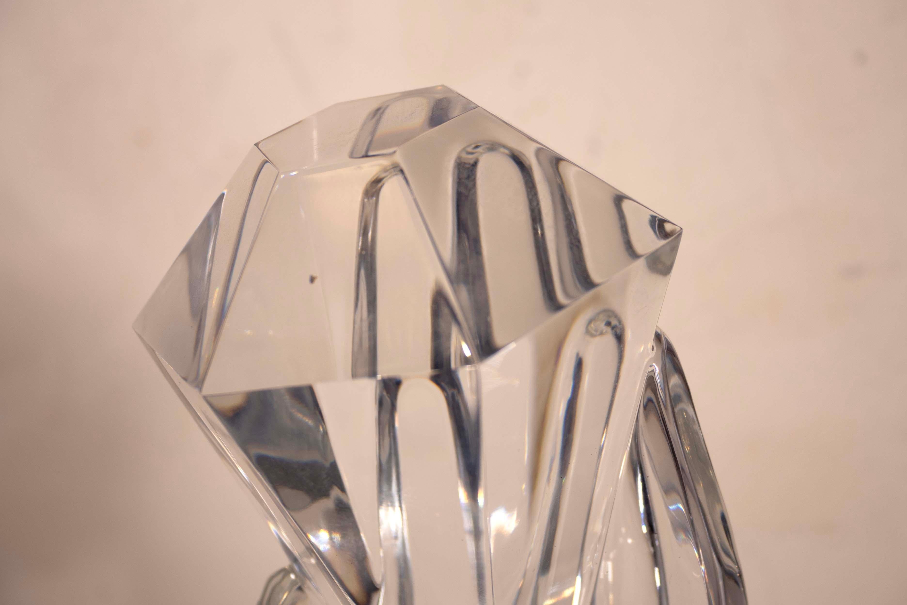 20ième siècle Baccarat Hand of Rigot Crystal fabriqué en France en vente