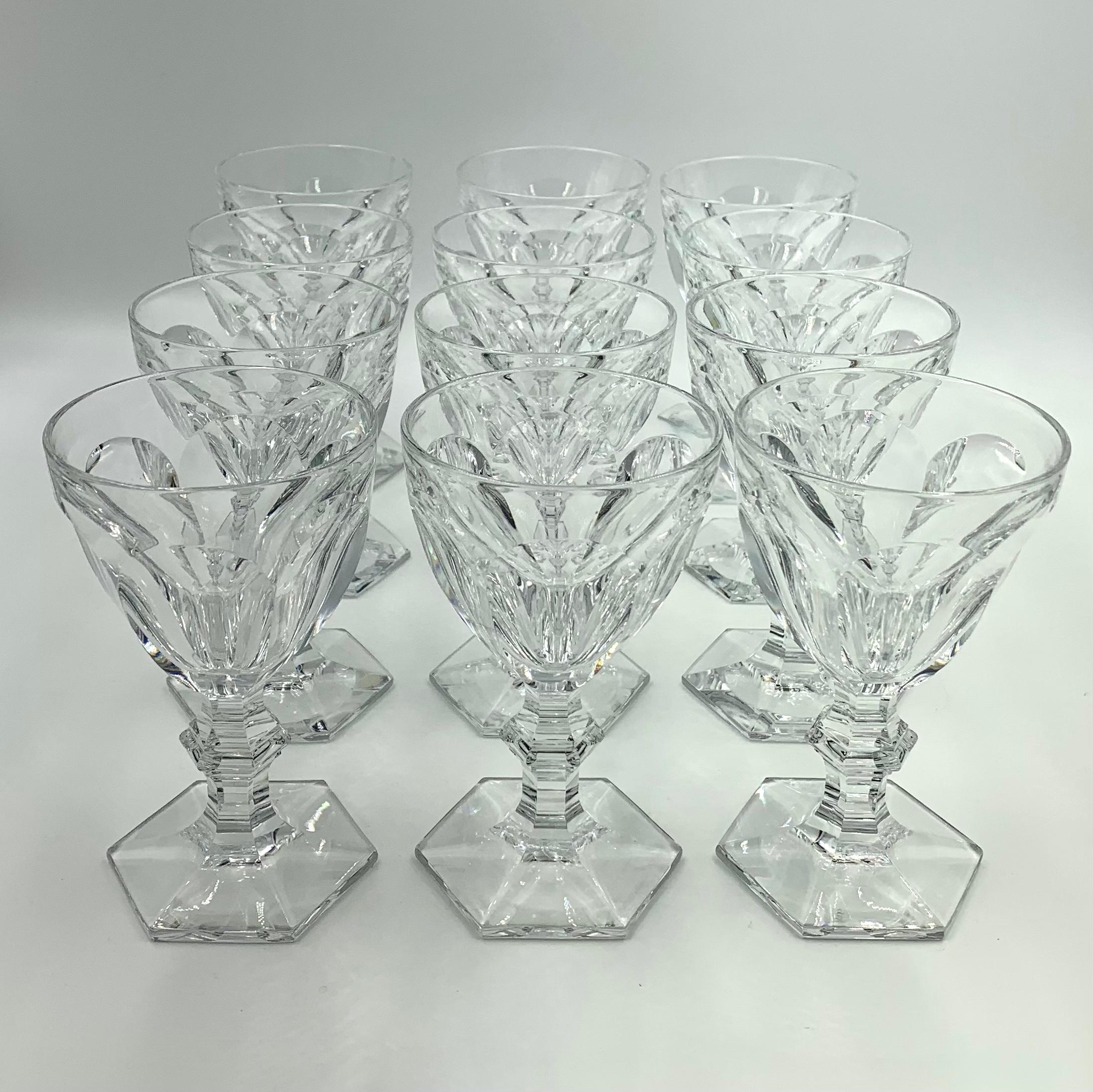 Baccarat Harcourt 1841 Set of 12 Wine Glasses In Good Condition For Sale In New York, NY