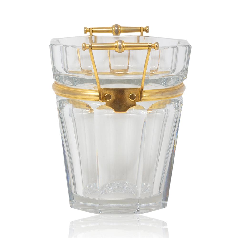 Métal Rafraîchisseur à champagne en cristal de Baccarat Harcourt avec poignées en métal doré circa 1970 en vente