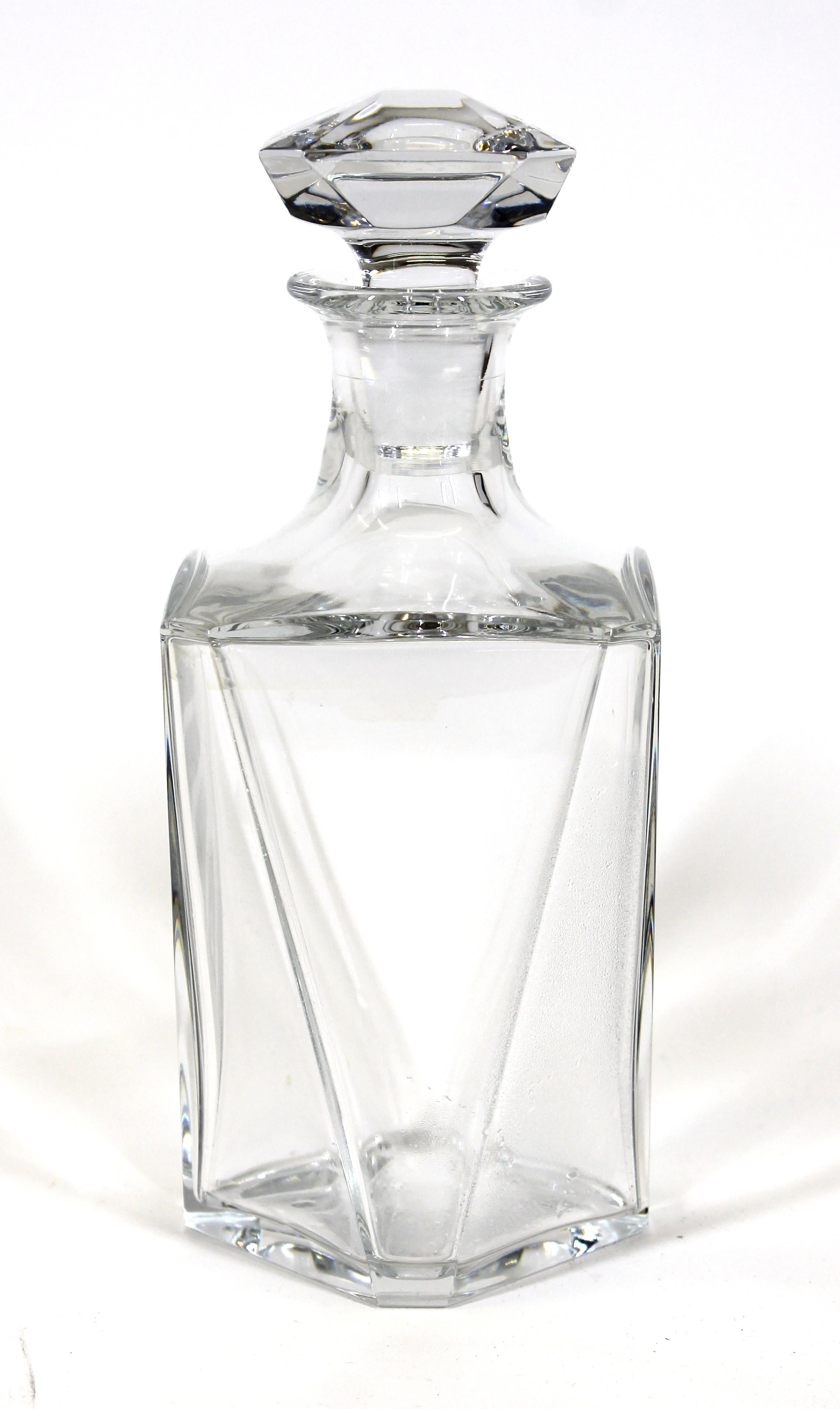 Baccarat 'Harcourt' French crystal decanter with stopper, marked on the bottom.