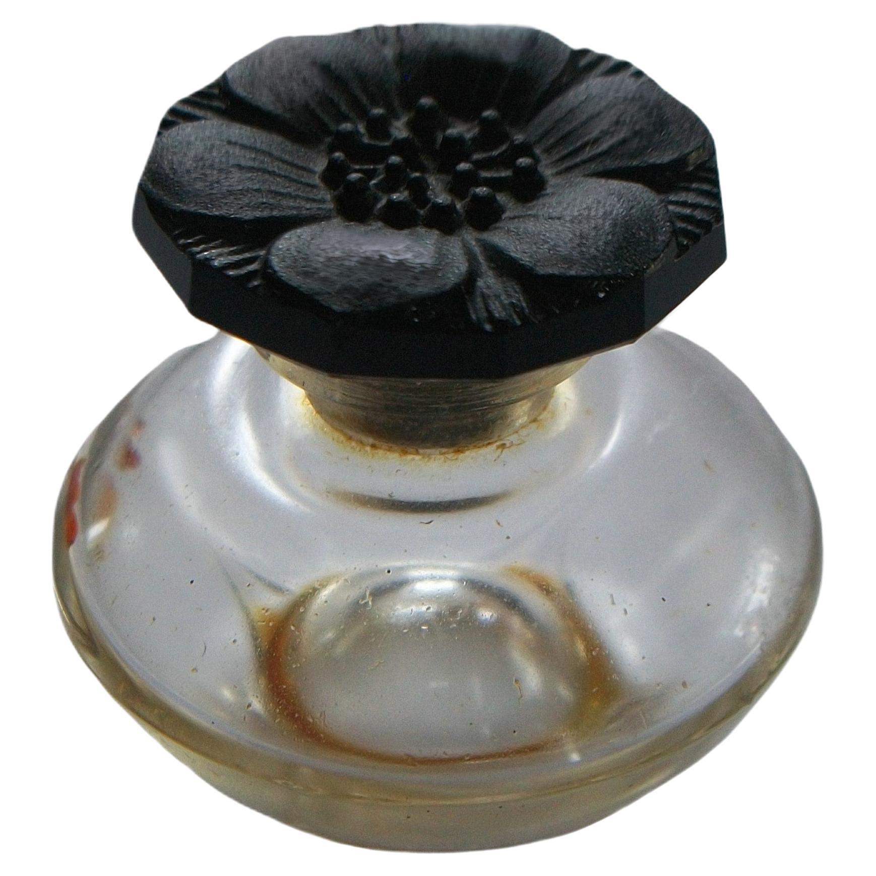 BACCARAT - Julien Viard - « Le Narcisse Noir » - Flacon de parfum - France - C. 1911
