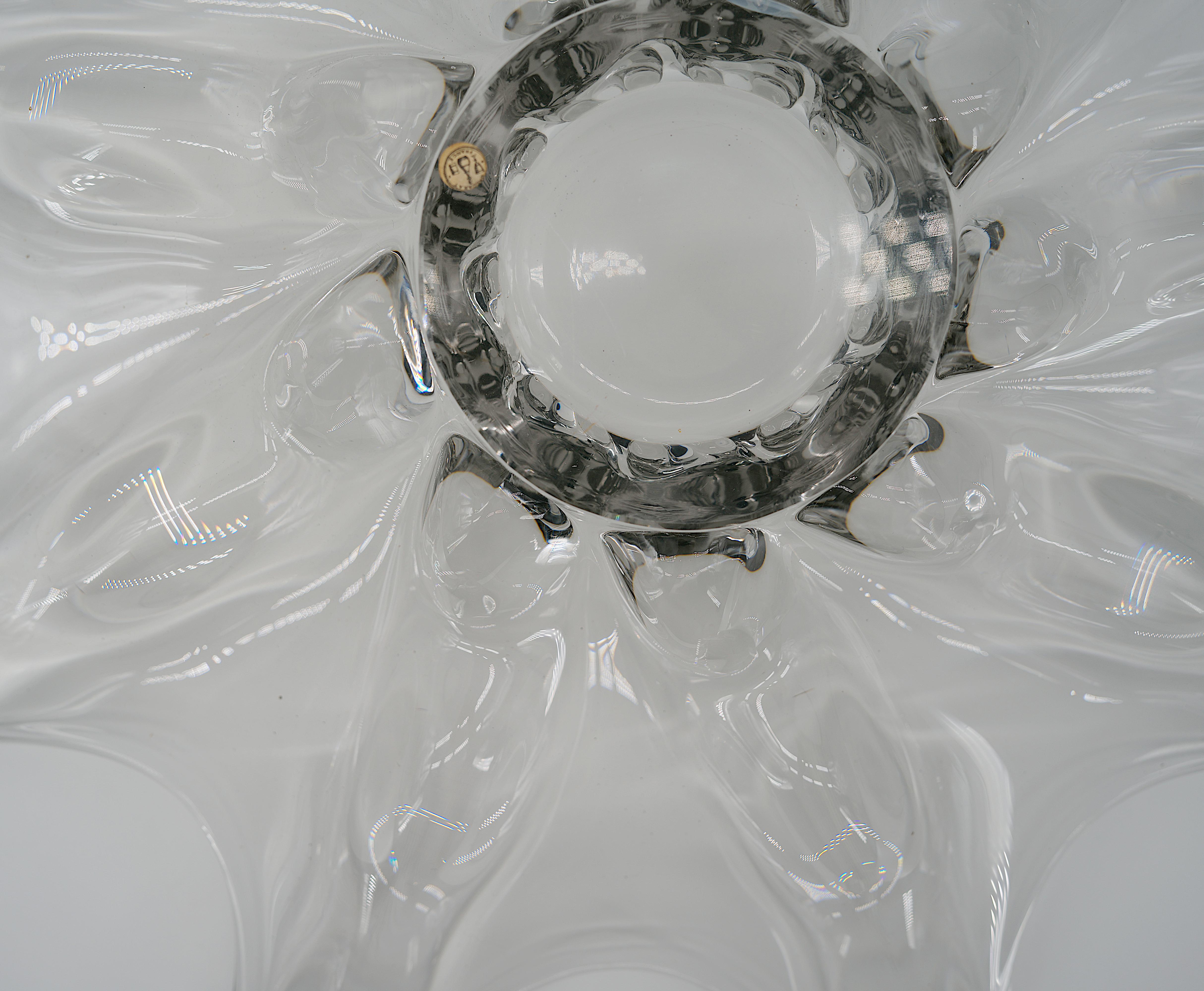 Baccarat Large Crystal Center Bowl Centerpiece, 1950s For Sale 2