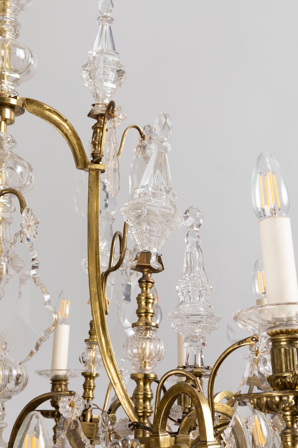 Mid-20th Century Baccarat, Large Louis XV Style Chandelier in Gilt Brass and Crystal, circa 1950