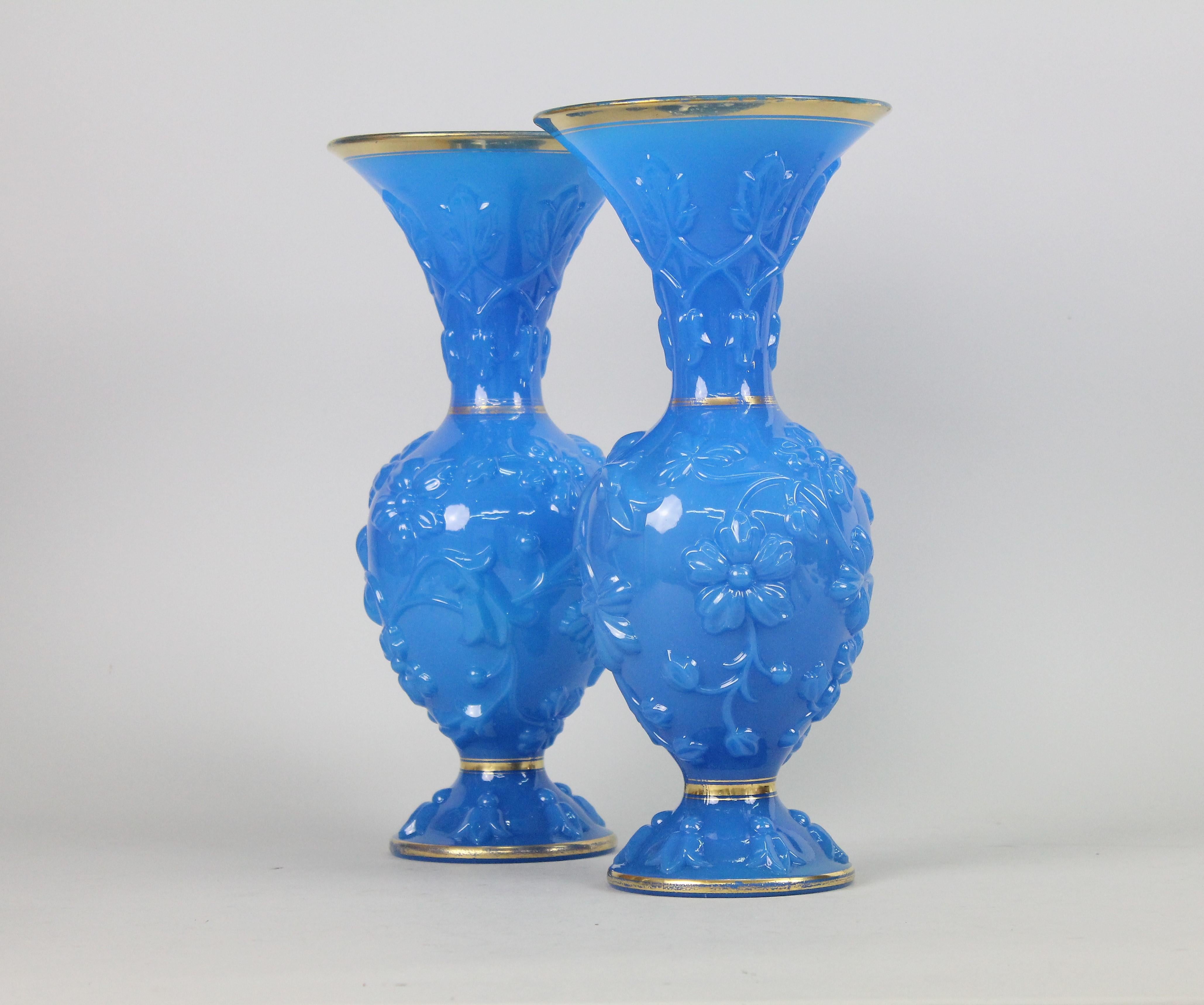 baccarat vase blue