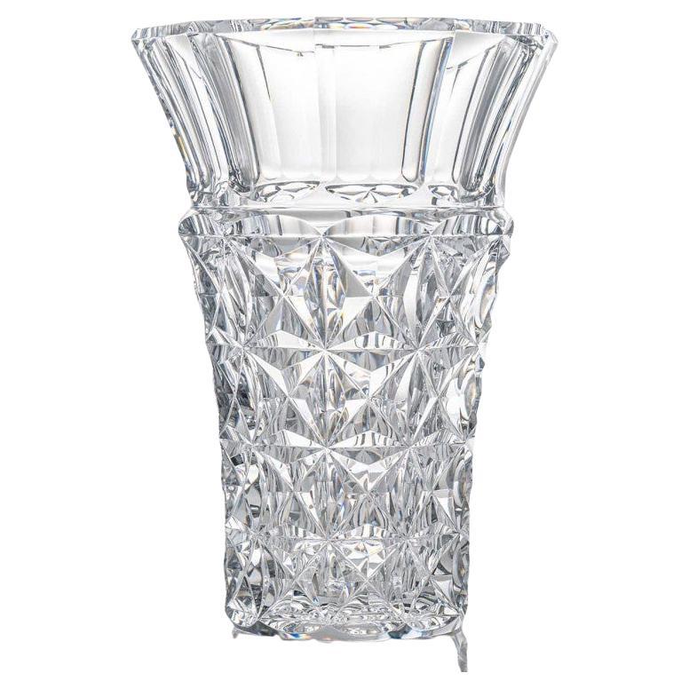 Baccarat Large Structured Tapered Clear Crystal Vase, France in vendita