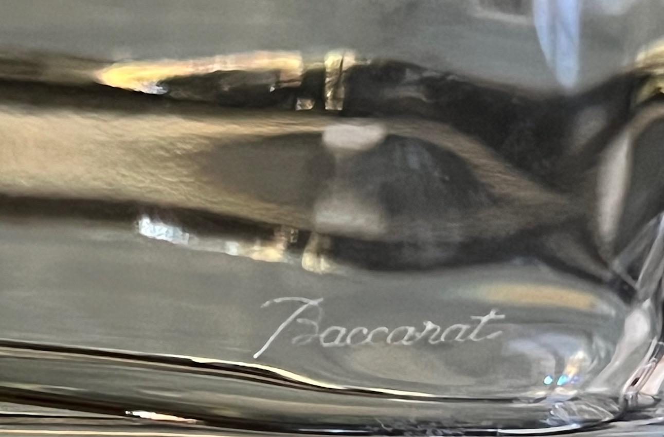Vaso rettangolare in cristallo al piombo Baccarat, firmato in vendita 3