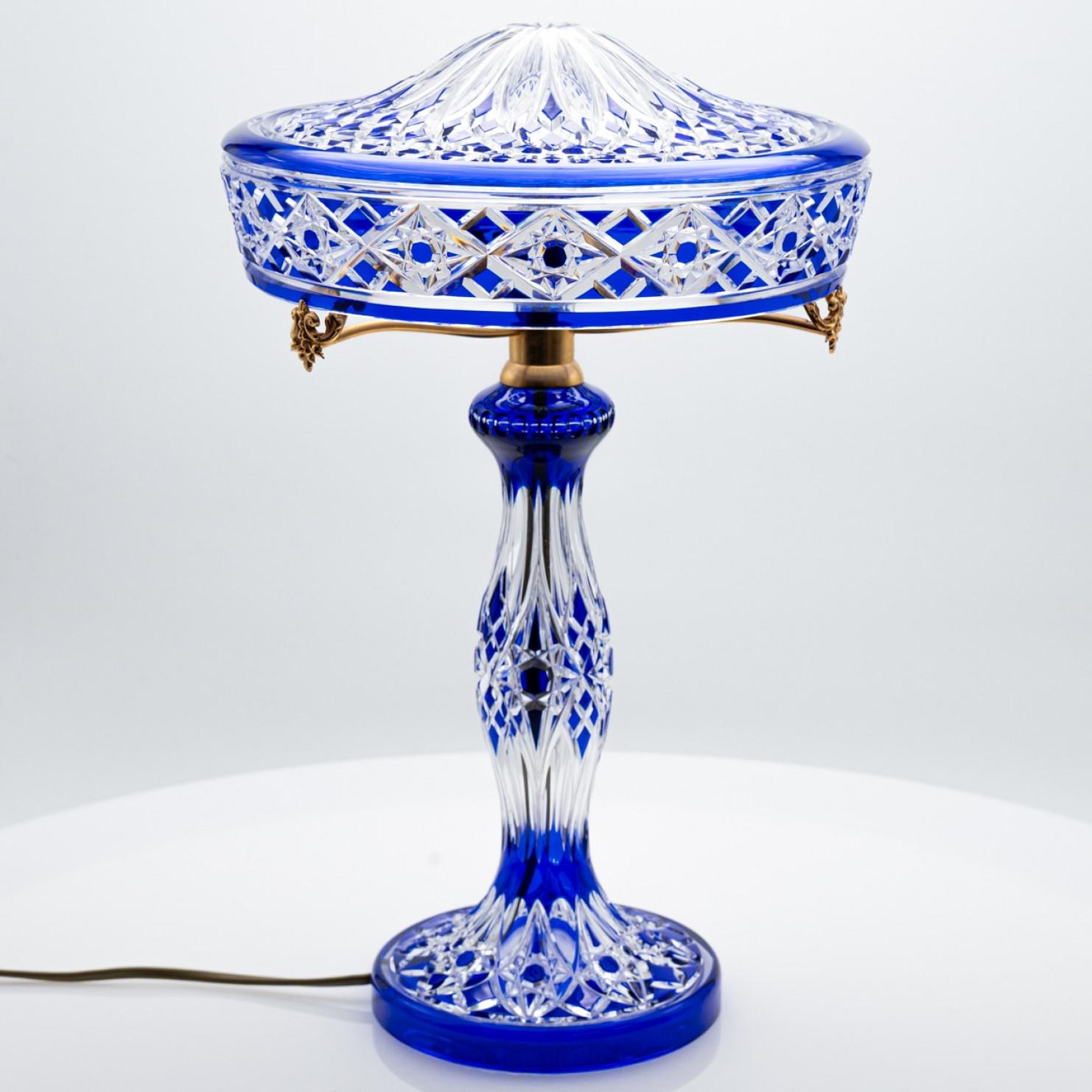 Lámpara de sobremesa Baccarat Louipe Cristal transparente superpuesto azul, Francia en venta 4