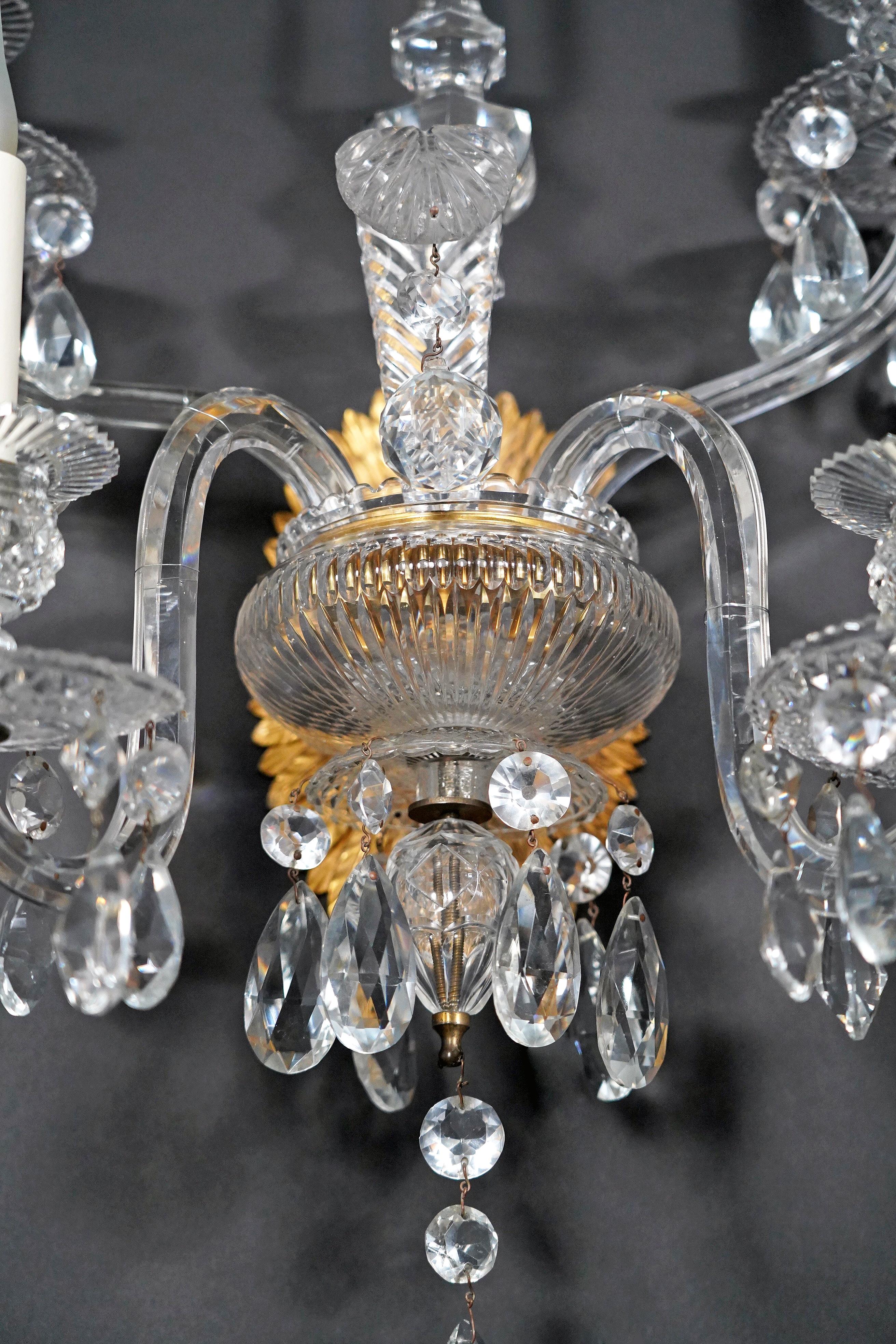 Manufaktur Baccarat, Satz von vier Kristall-Wandleuchten, Frankreich, um 1950 im Angebot 4