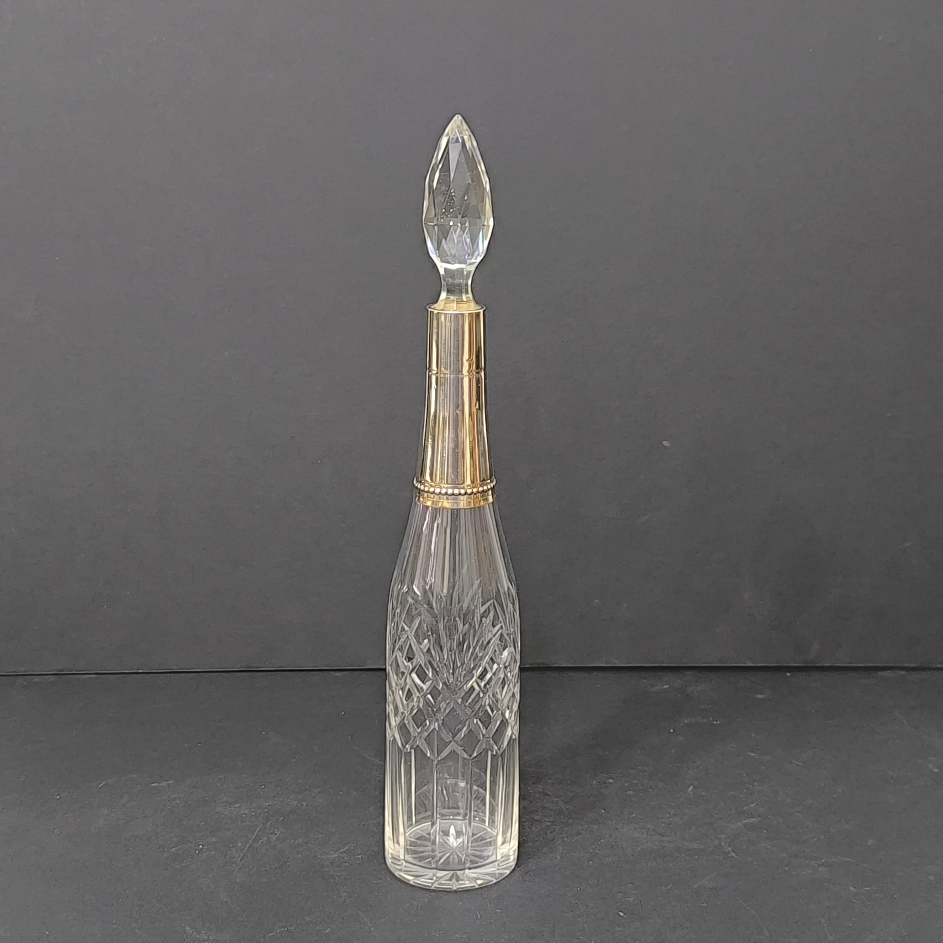 Baccarat Mid-Century French Crystal Decanter Bottle with Silver Neck (bouteille à décanter en cristal du milieu du siècle dernier avec un col en argent) en vente 10