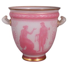 Baccarat, Vaso neo-greco a forma di cratere in cristallo doppiato e acidato
