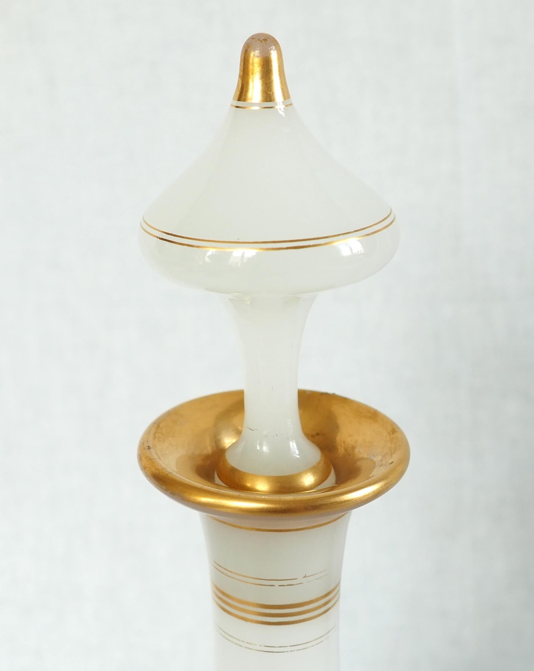 Baccarat Opalwassergarnitur, Napoléon III Periode um 1870 (Vergoldet) im Angebot