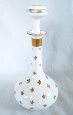Baccarat opaline wine bottle - Napoleon III period circa 1860